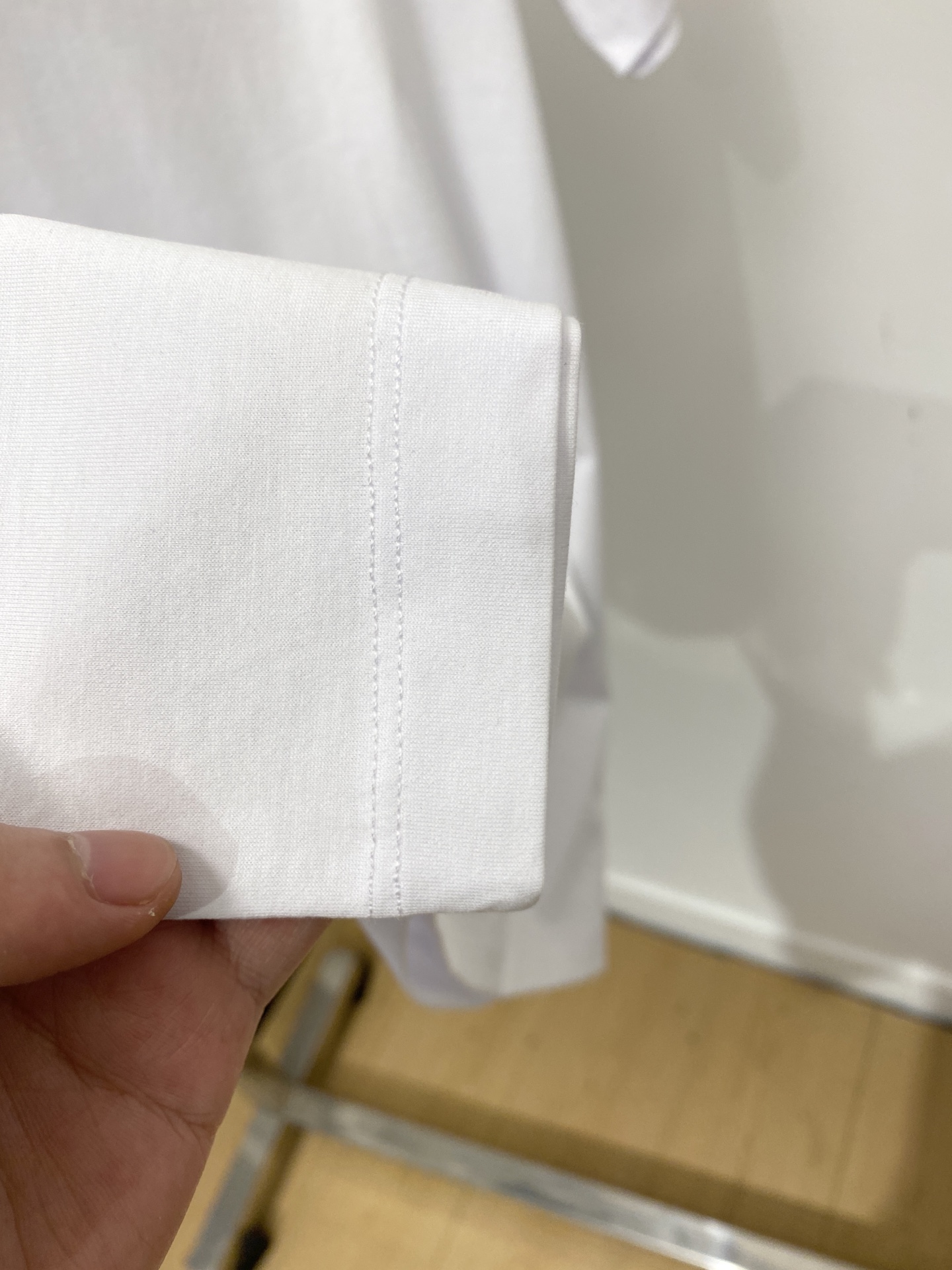 Loro Piana、2026新品短袖T恤，帅气时尚，胸前顶级印胶图案字母logo，简约百搭款。面料棉 