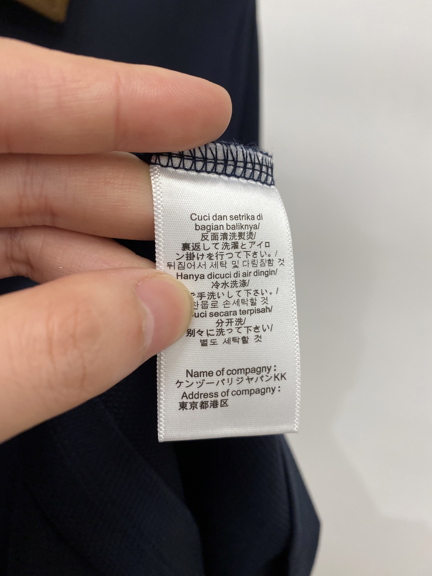 Loro Piana、2026新品短袖T恤，帅气时尚，胸前精致刺绣图案Logo，简约百搭款。面料棉 不仅