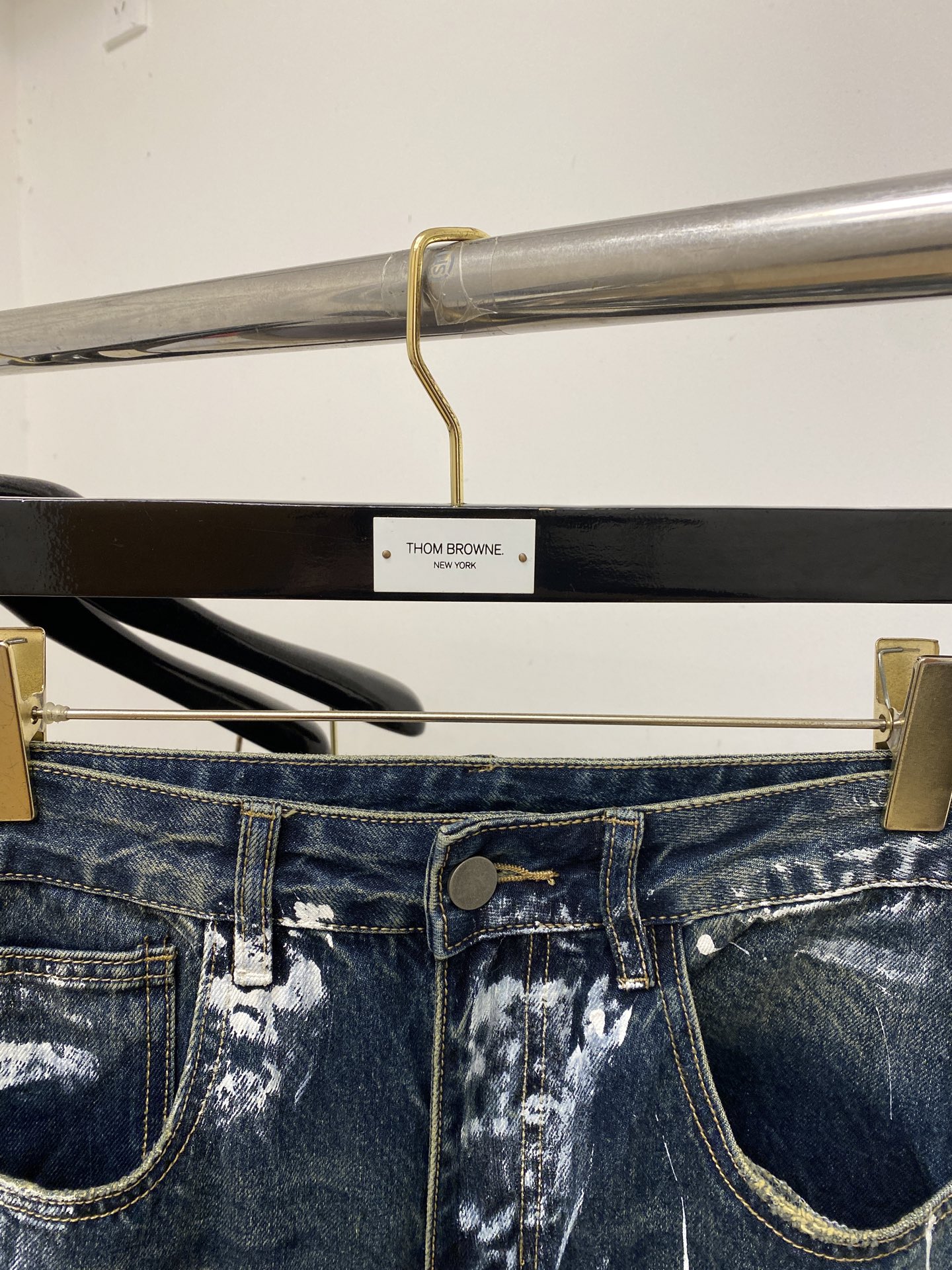 普拉达、2026最新品，专柜同步有售，原单狠货，水洗休闲牛仔裤，进口原版水洗弹力面料，舒适有弹性，原版五