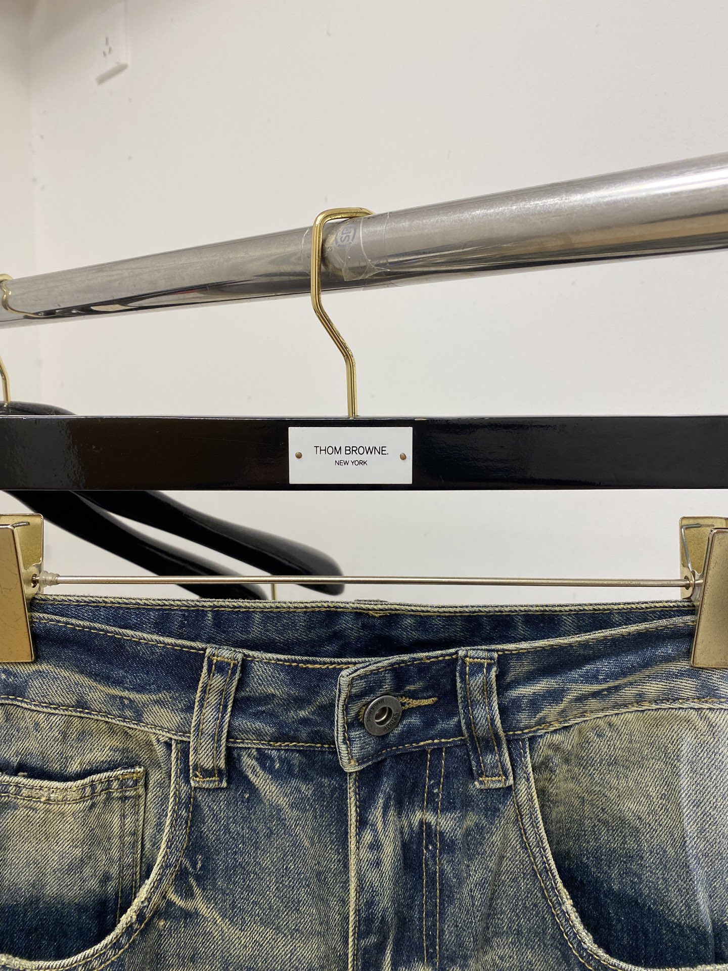 马吉拉、2026最新品，专柜同步有售，原单狠货，水洗休闲牛仔裤，进口原版水洗弹力面料，舒适有弹性，原版五