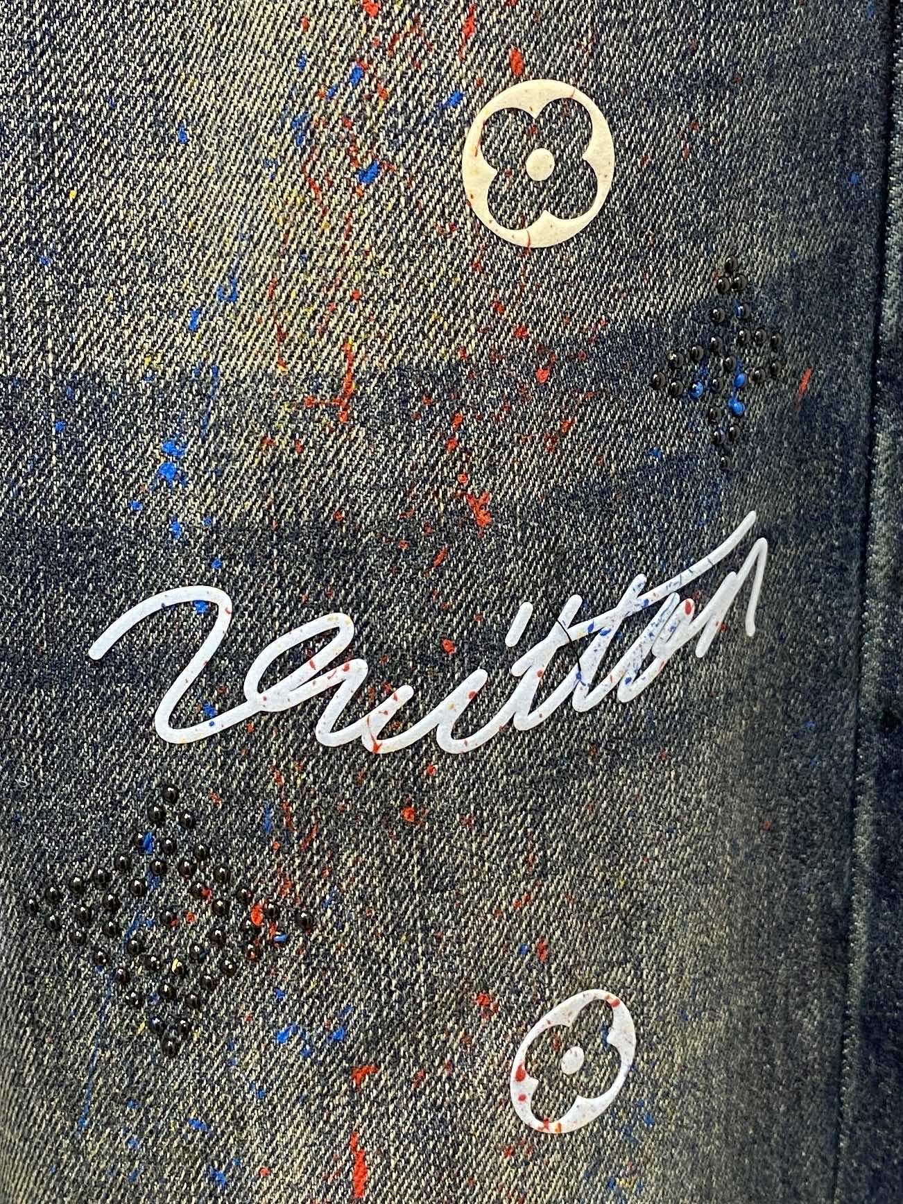 LV、2026最新品，专柜同步有售，原单狠货，水洗休闲牛仔裤，进口原版水洗弹力面料，舒适有弹性，原版五金