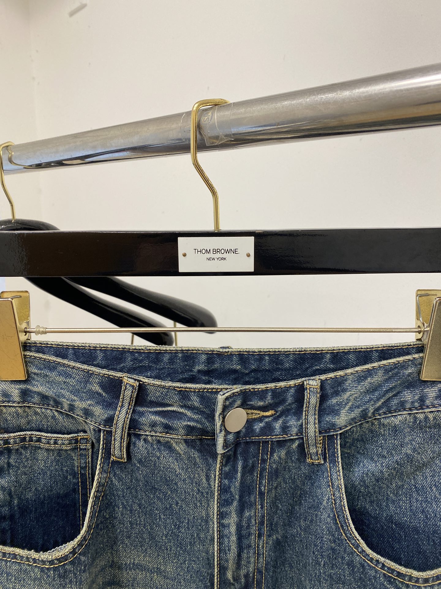 LV、2026最新品，专柜同步有售，原单狠货，水洗休闲牛仔裤，进口原版水洗弹力面料，舒适有弹性，原版五金