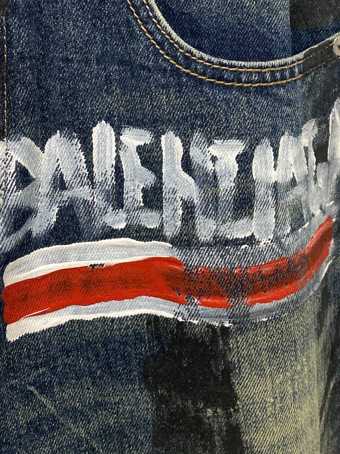 巴黎世家、2026最新品，专柜同步有售，原单狠货，水洗休闲牛仔裤，进口原版水洗弹力面料，舒适有弹性，原版