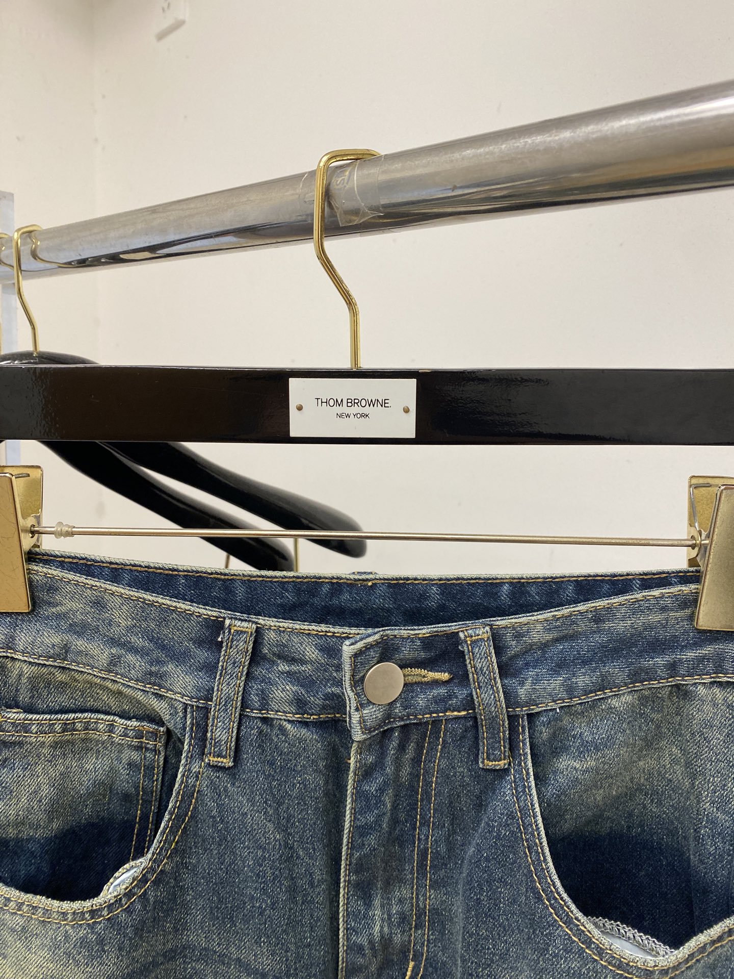 克罗心、2026最新品，专柜同步有售，原单狠货，水洗休闲牛仔裤，进口原版水洗弹力面料，舒适有弹性，原版五