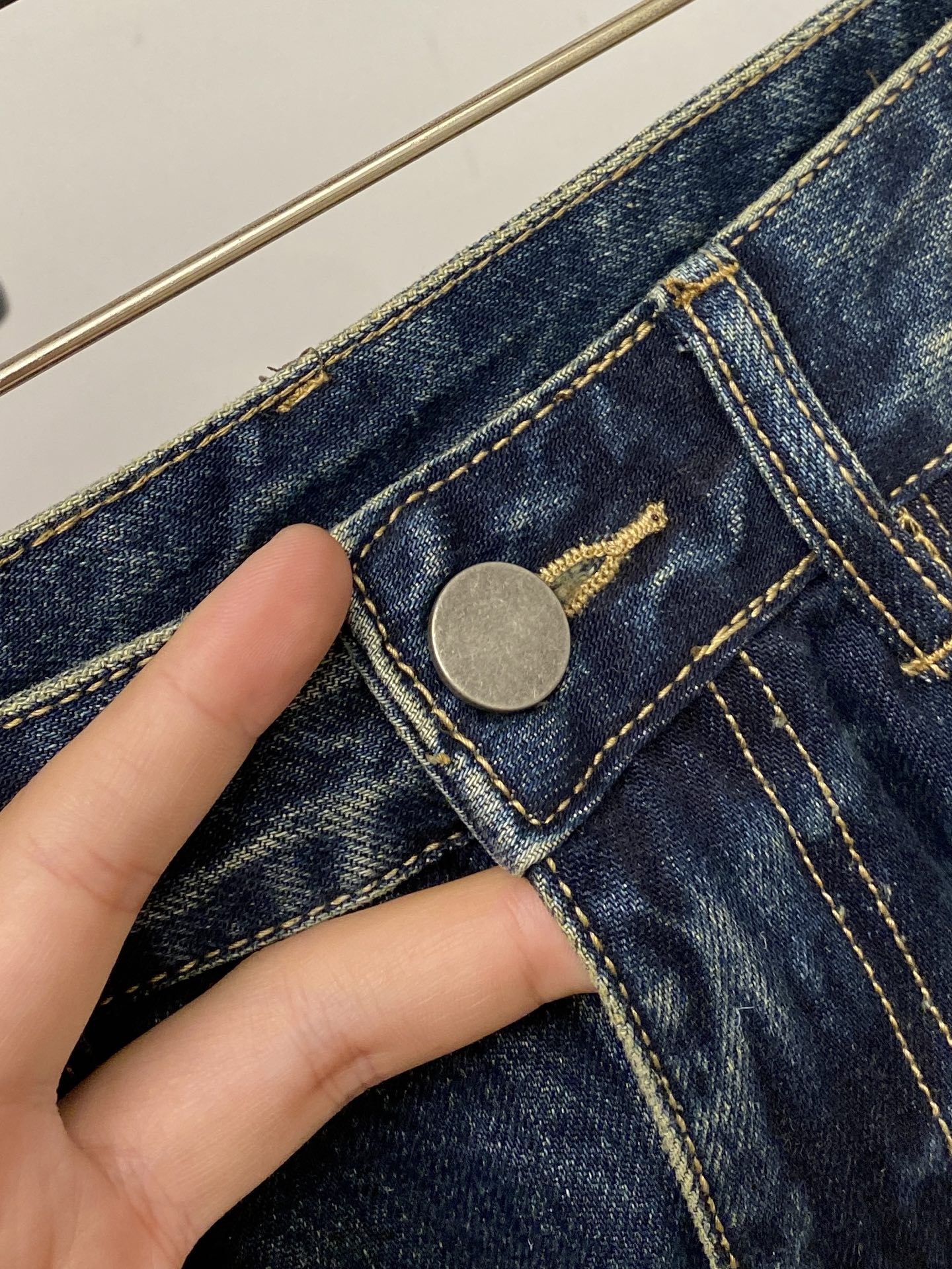 DG、2026最新品，专柜同步有售，原单狠货，水洗休闲牛仔裤，进口原版水洗弹力面料，舒适有弹性，原版五金