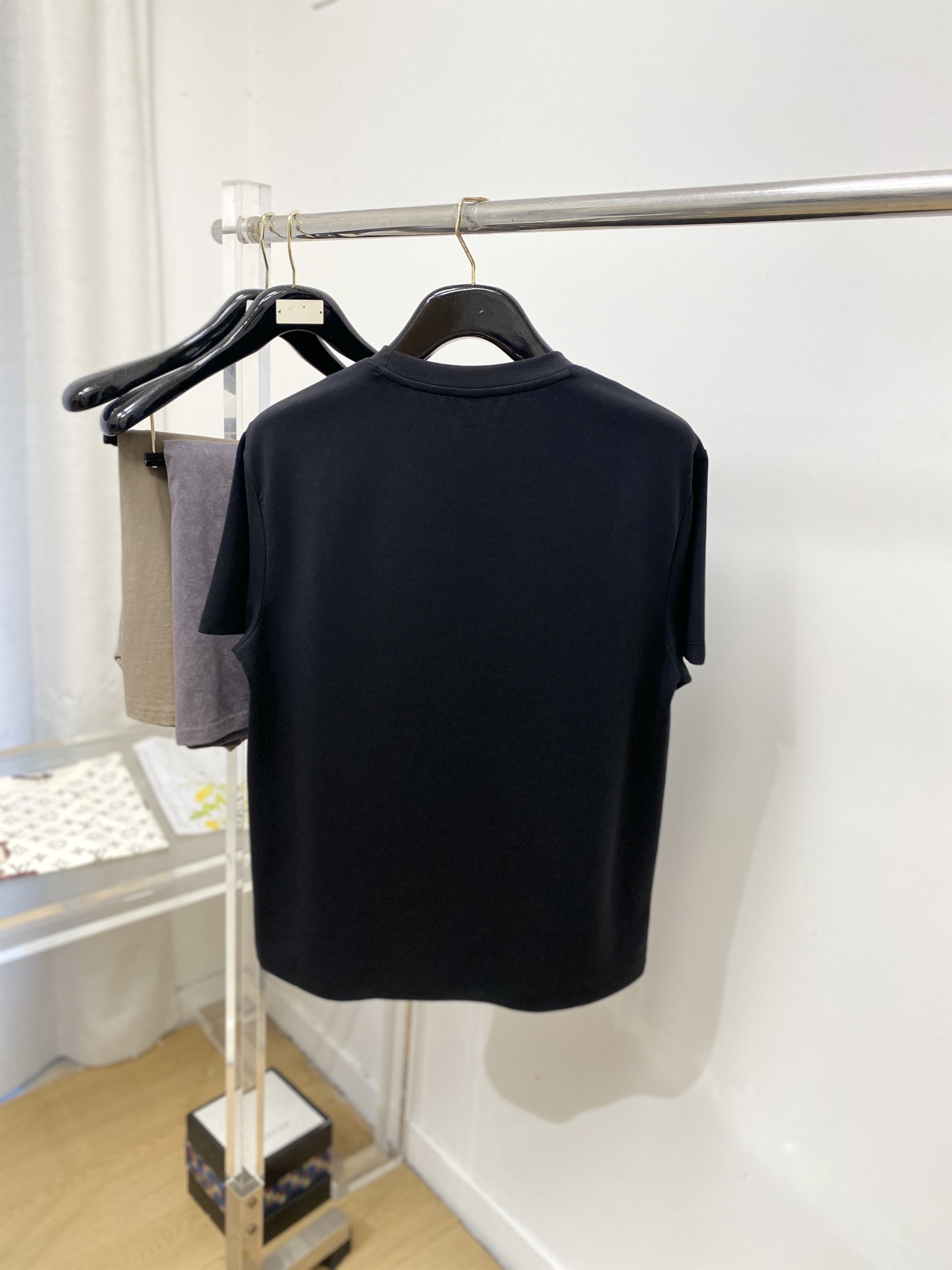 Brunello Cucinelli、2026新品短袖T恤，帅气时尚，胸前设计凹凸印胶图案logo，简约