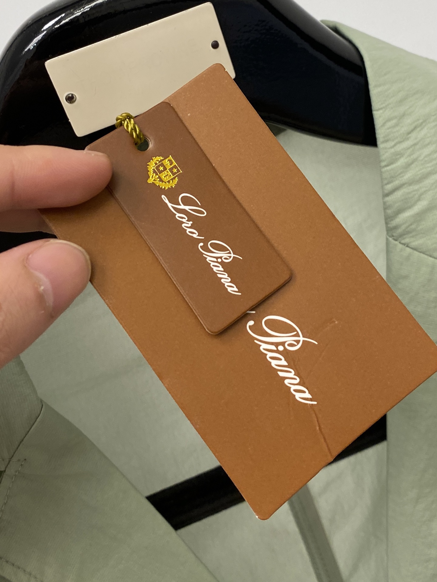 Loro Piana、2026新品防晒衣外套，帅气时尚，衣下顶级印胶字母Logo，简约百搭款。面料棉 不
