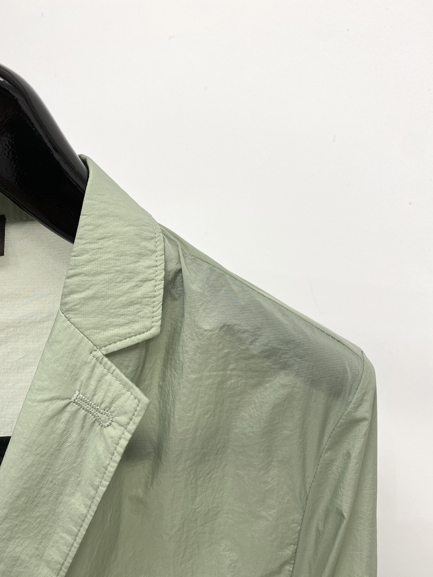 Loro Piana、2026新品防晒衣外套，帅气时尚，衣下顶级印胶字母Logo，简约百搭款。面料棉 不