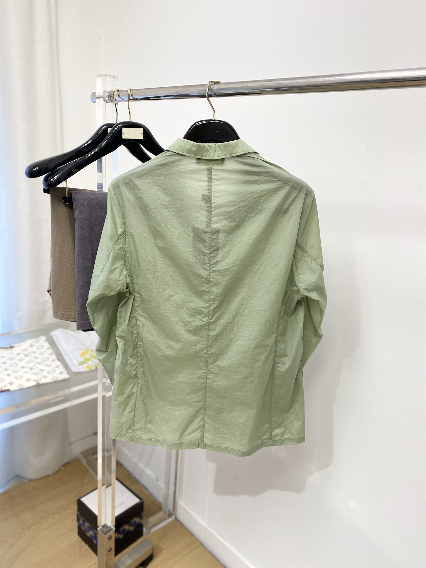 Loro Piana、2026新品防晒衣外套，帅气时尚，衣下顶级印胶字母Logo，简约百搭款。面料棉 不