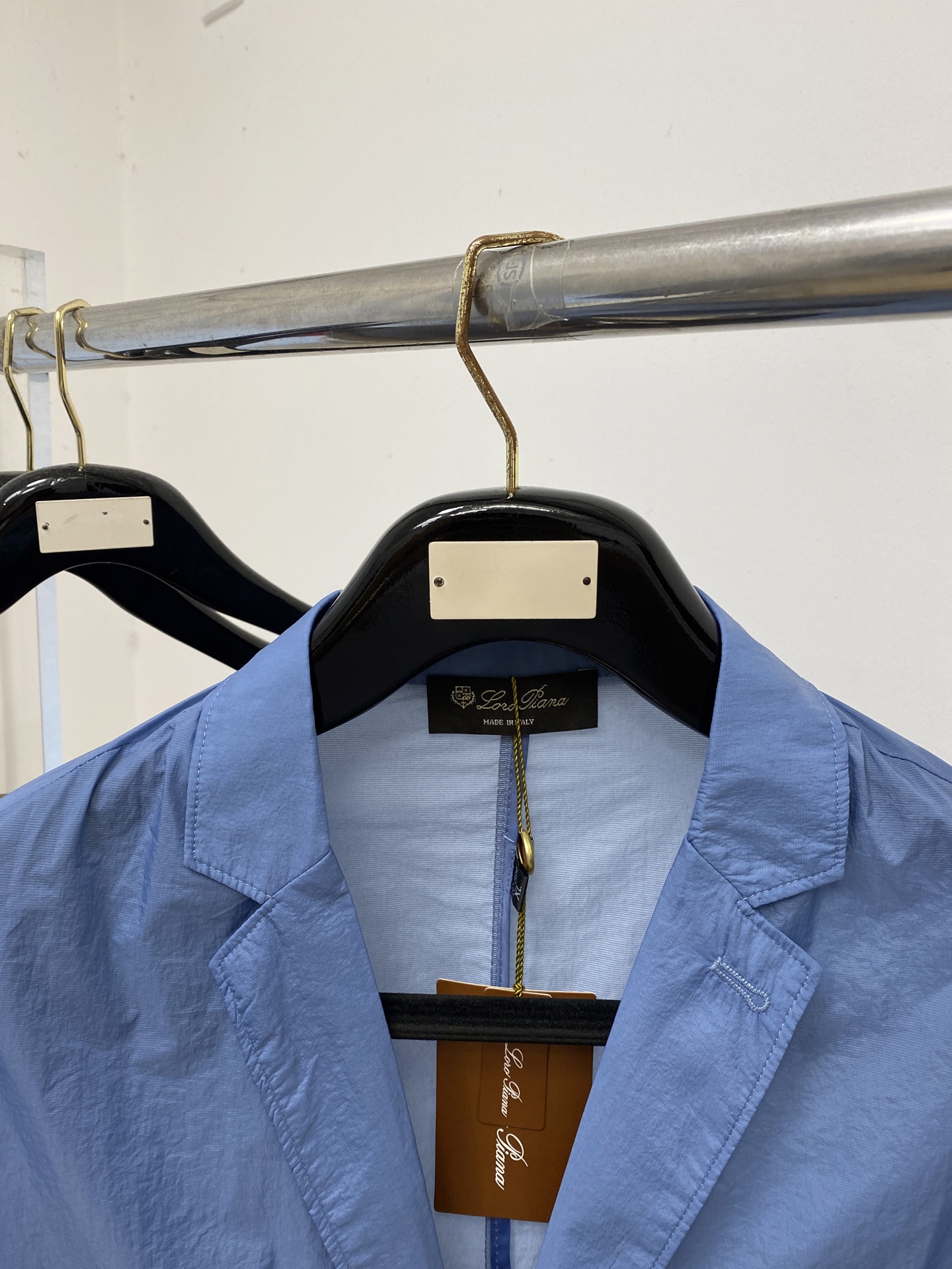 Loro Piana、2026新品防晒衣外套，帅气时尚，衣下顶级印胶字母Logo，简约百搭款。面料棉 不