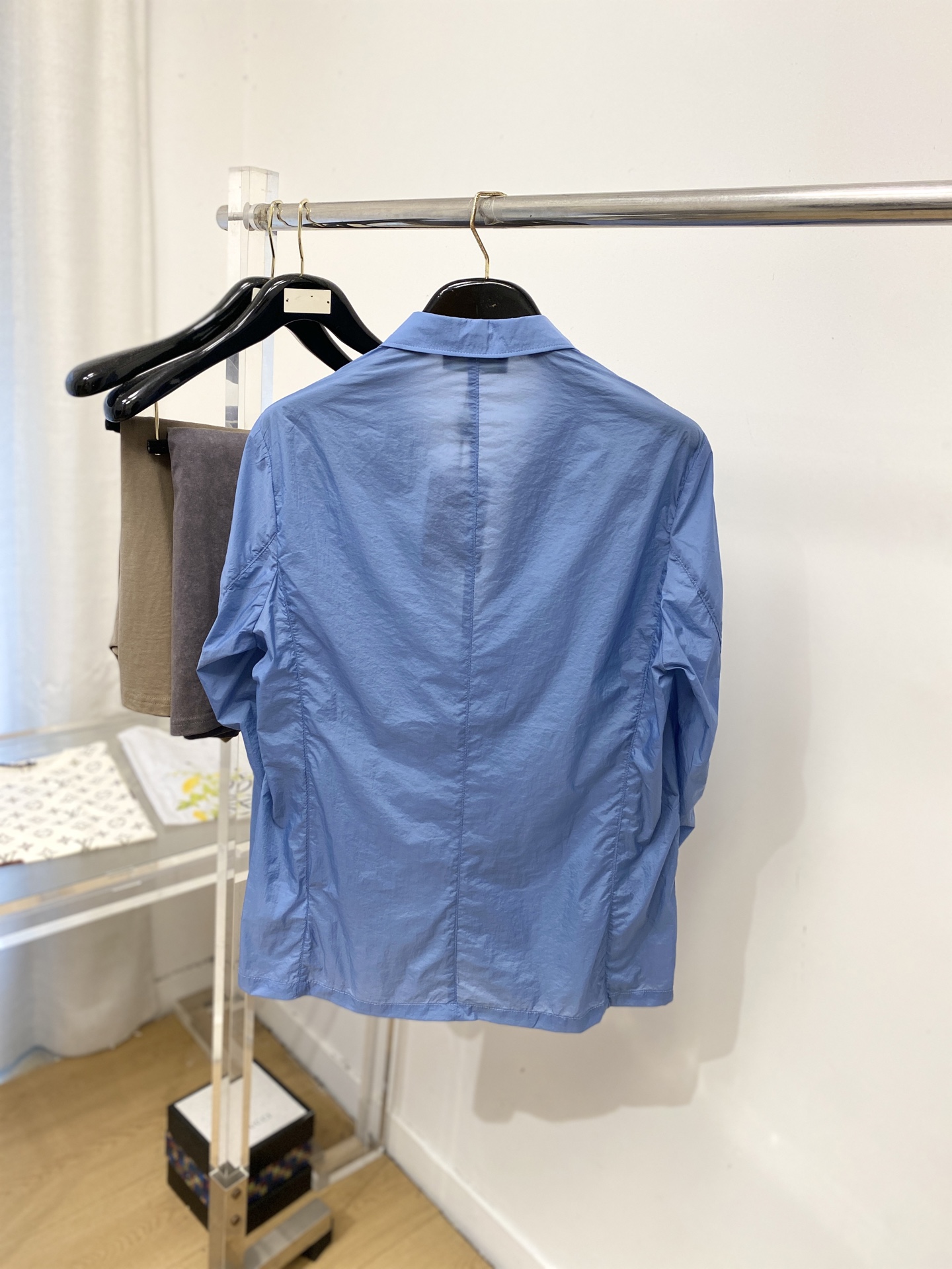 Loro Piana、2026新品防晒衣外套，帅气时尚，衣下顶级印胶字母Logo，简约百搭款。面料棉 不