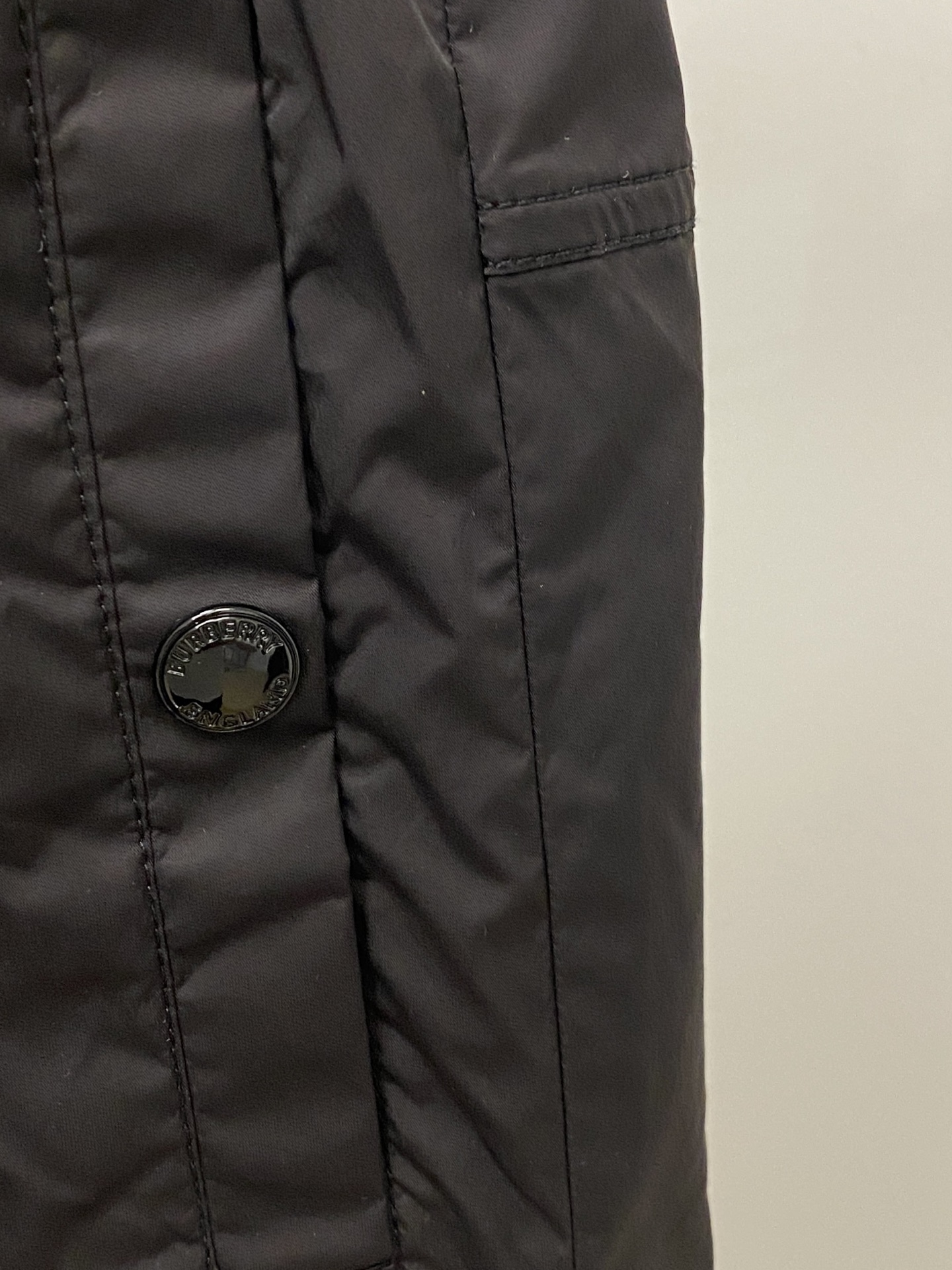 巴宝莉、2026爆款休闲短裤 高弹显瘦必爆简约百搭爆款，做工精细，每一针都看得到用心，超多明星网红最爱 