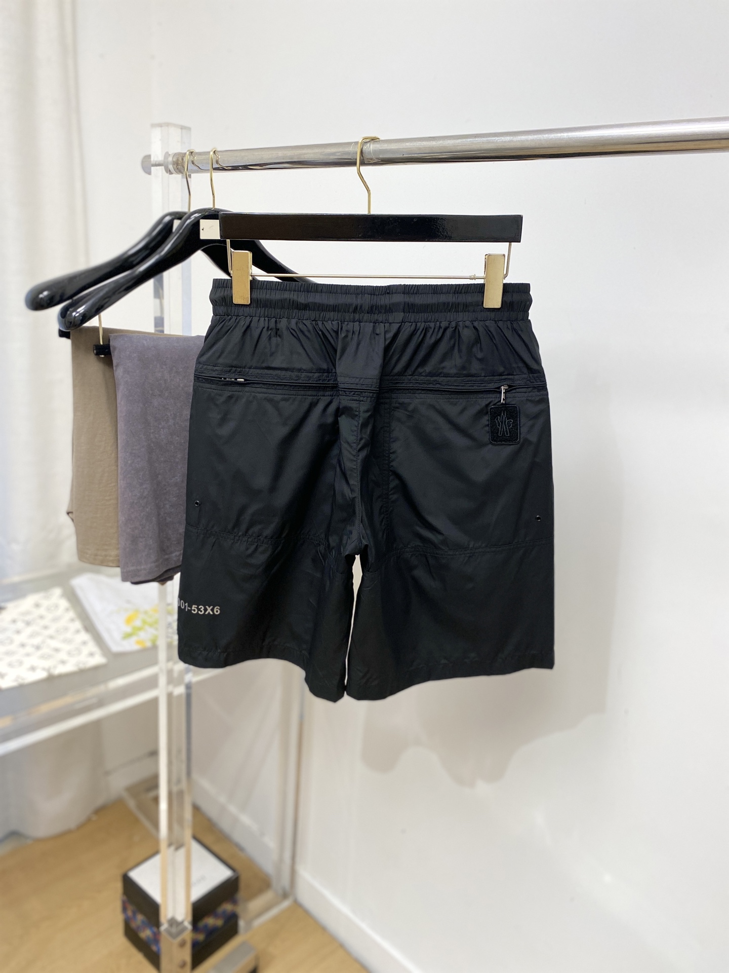 蒙口、2026爆款休闲短裤 高弹显瘦必爆简约百搭爆款，做工精细，每一针都看得到用心，超多明星网红最爱 拉