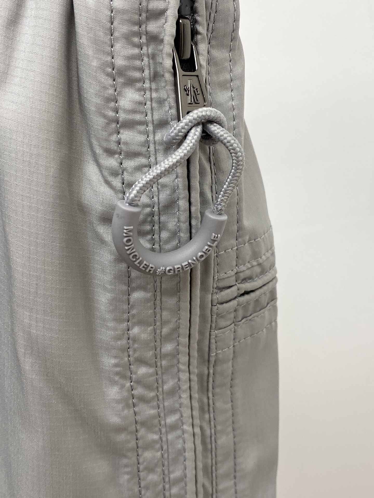 蒙口、2026爆款休闲短裤 高弹显瘦必爆简约百搭爆款，做工精细，每一针都看得到用心，超多明星网红最爱 拉