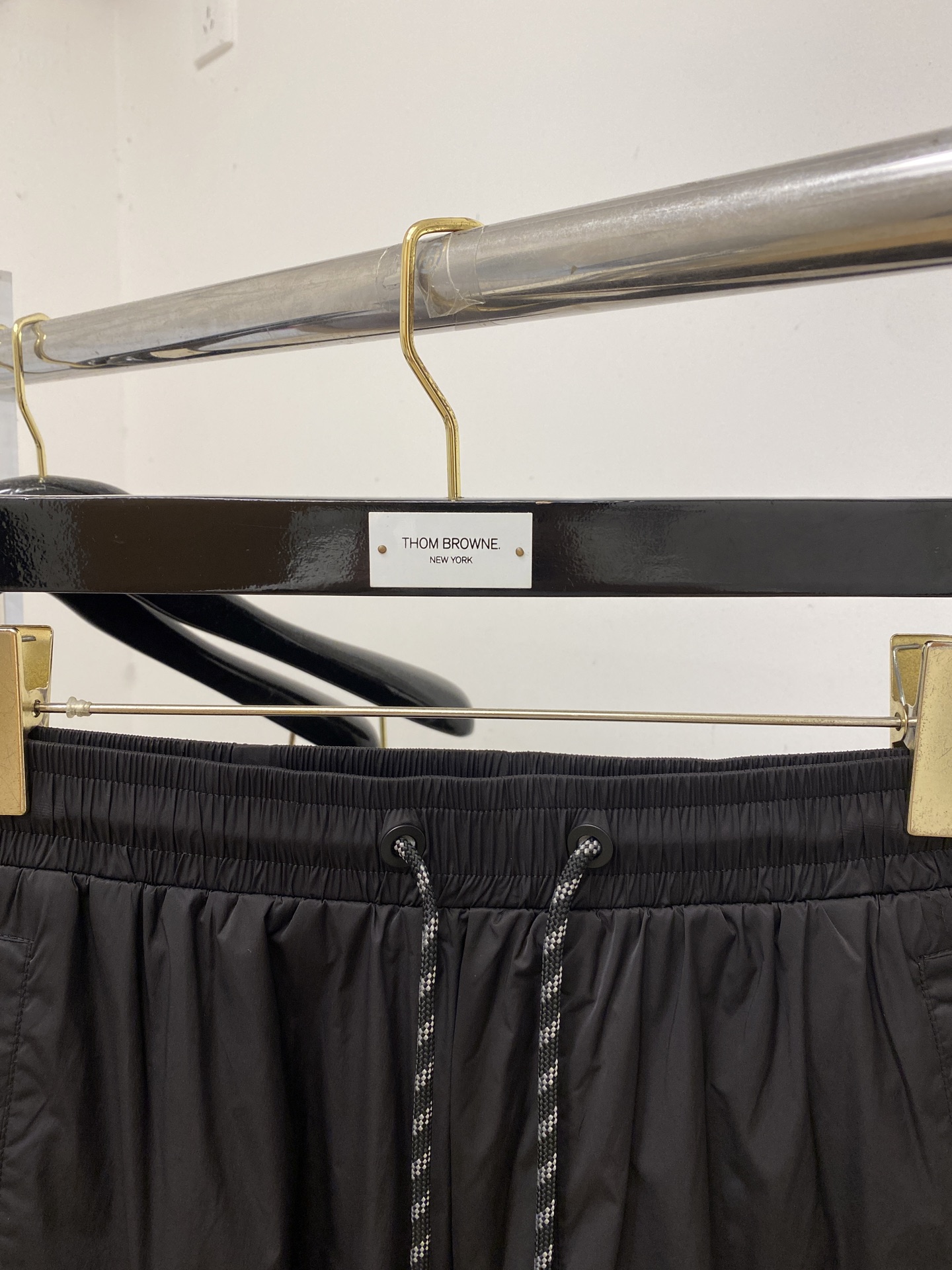 芬迪、2026爆款休闲短裤 高弹显瘦必爆简约百搭爆款，做工精细，每一针都看得到用心，超多明星网红最爱 拉