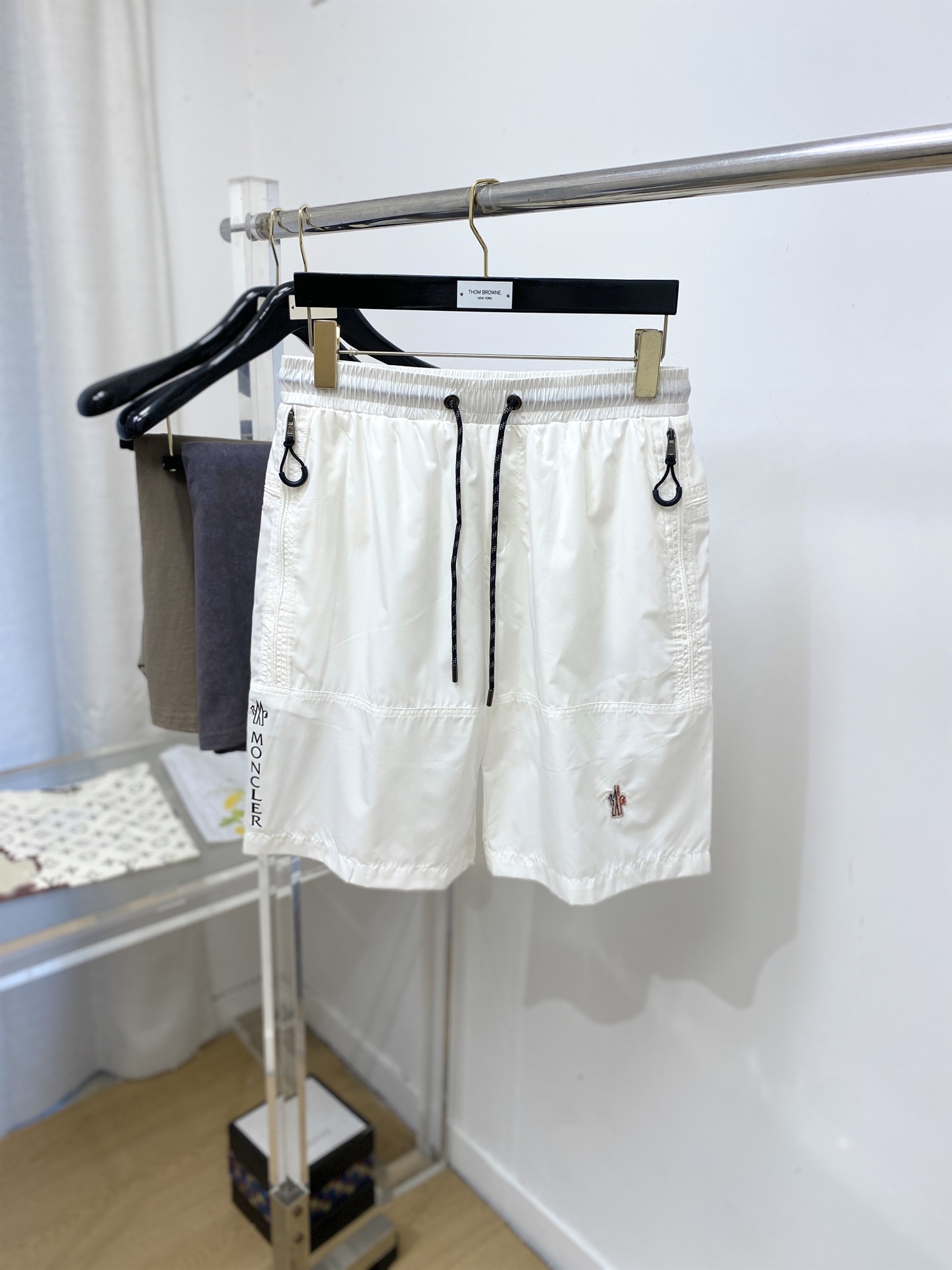 蒙口、2026爆款休闲短裤 高弹显瘦必爆简约百搭爆款，做工精细，每一针都看得到用心，超多明星网红最爱 拉