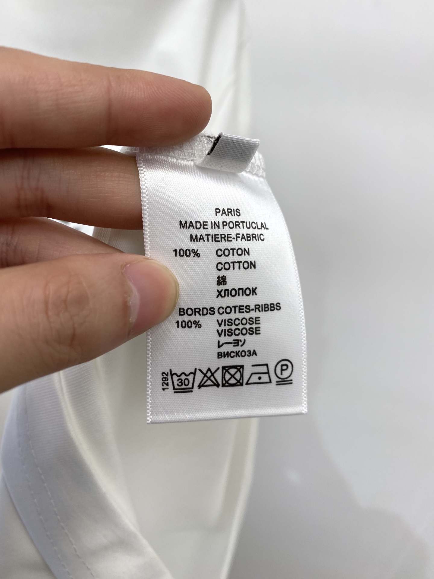 棕榈天使、2026新品短袖T恤，帅气时尚，简约百搭款。胸前顶级印花字母logo，面料棉 不仅挺括，保持潮