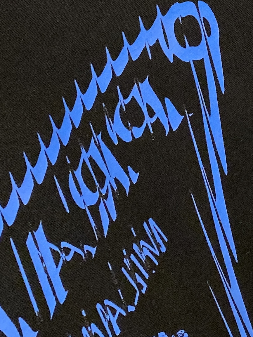 普拉达、2026新品短袖T恤，帅气时尚，简约百搭款。胸前顶级印花字母logo，面料棉 不仅挺括，保持潮流