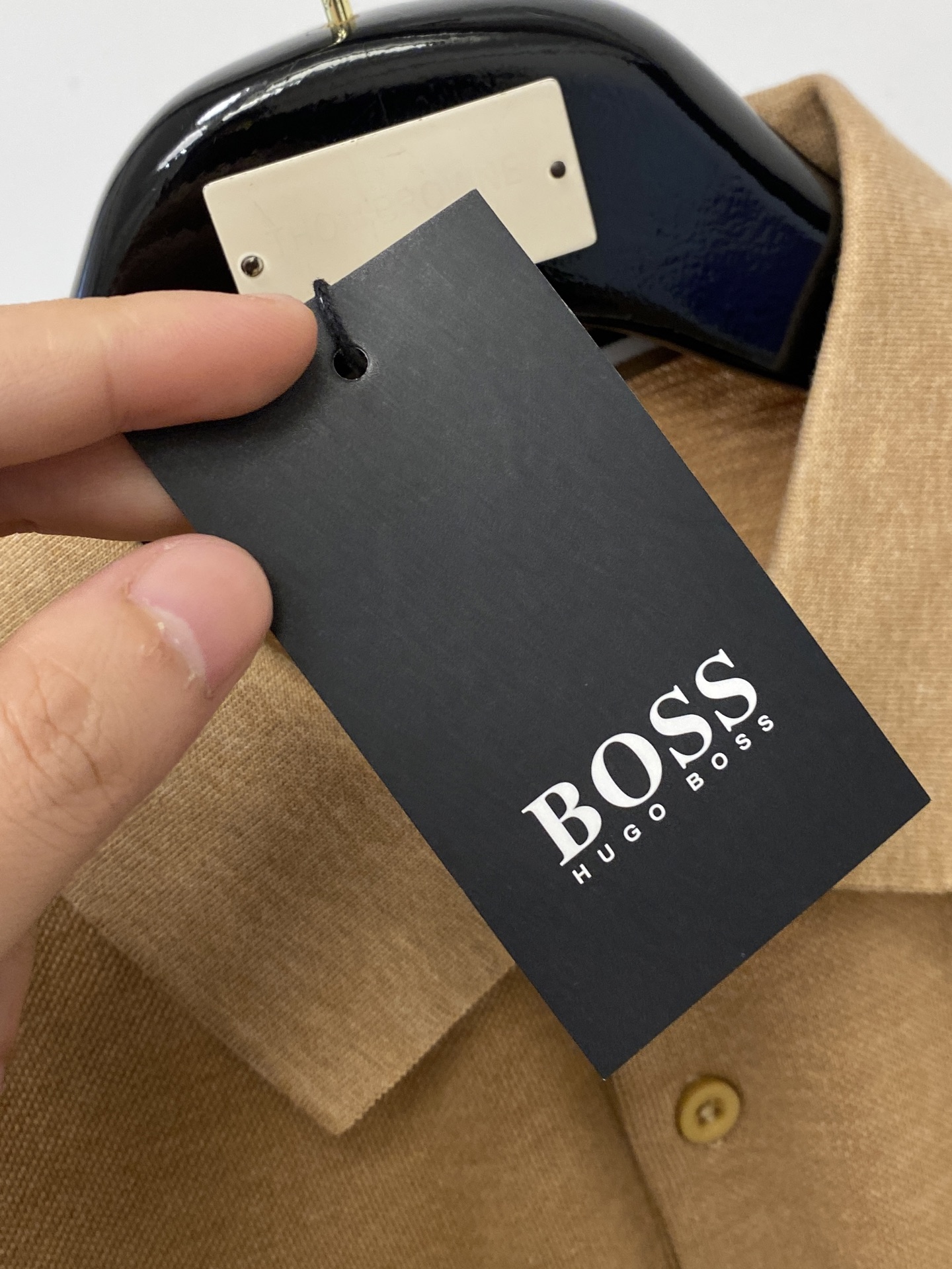BOSS、2026新品短袖T恤，帅气时尚，胸前设计凹凸字母logo，简约百搭款。面料棉 不仅挺括，保持潮