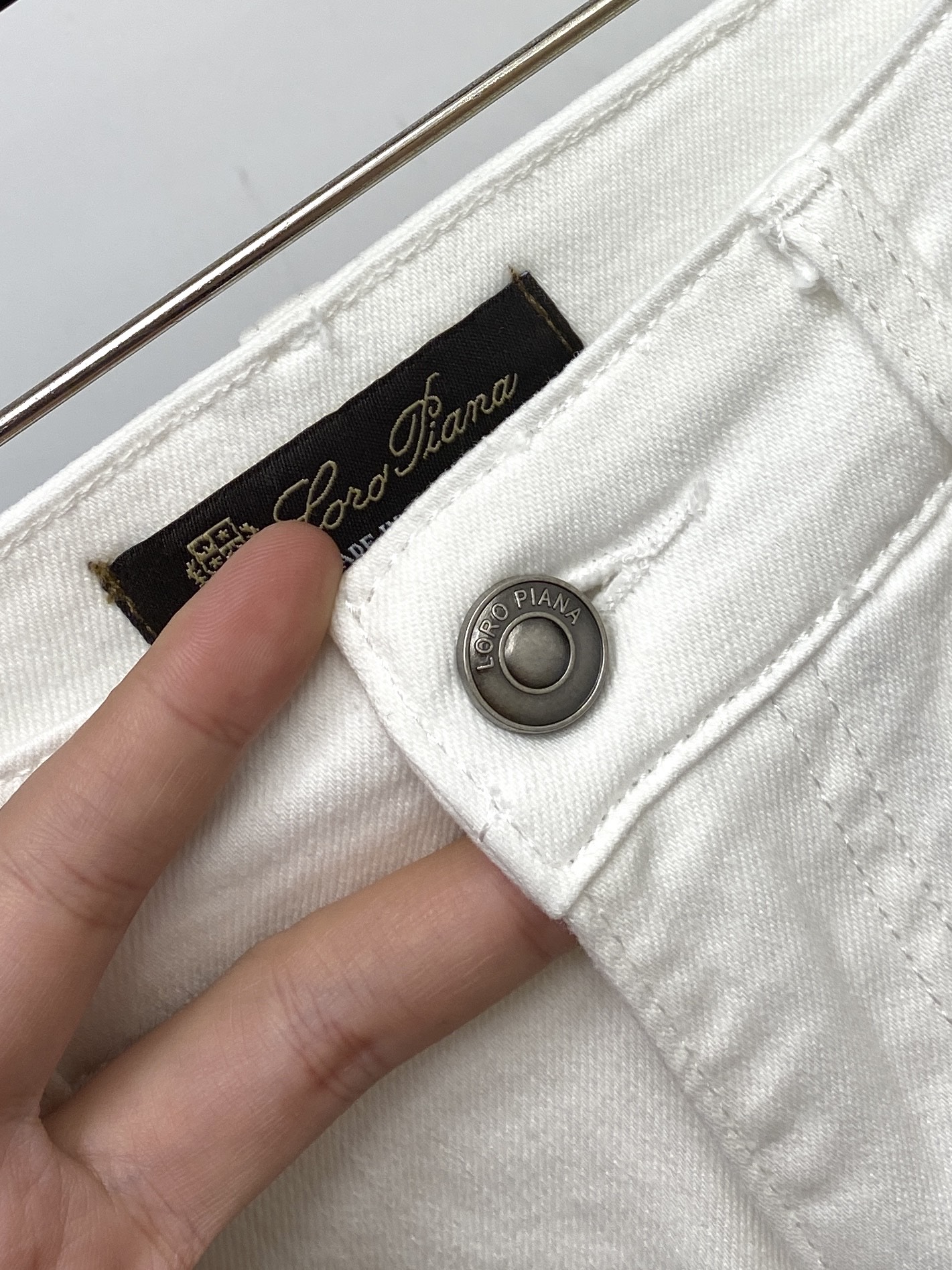 Loro Piana、2026最新品，专柜同步有售，原单狠货，水洗休闲牛仔裤，进口原版水洗弹力面料，舒适