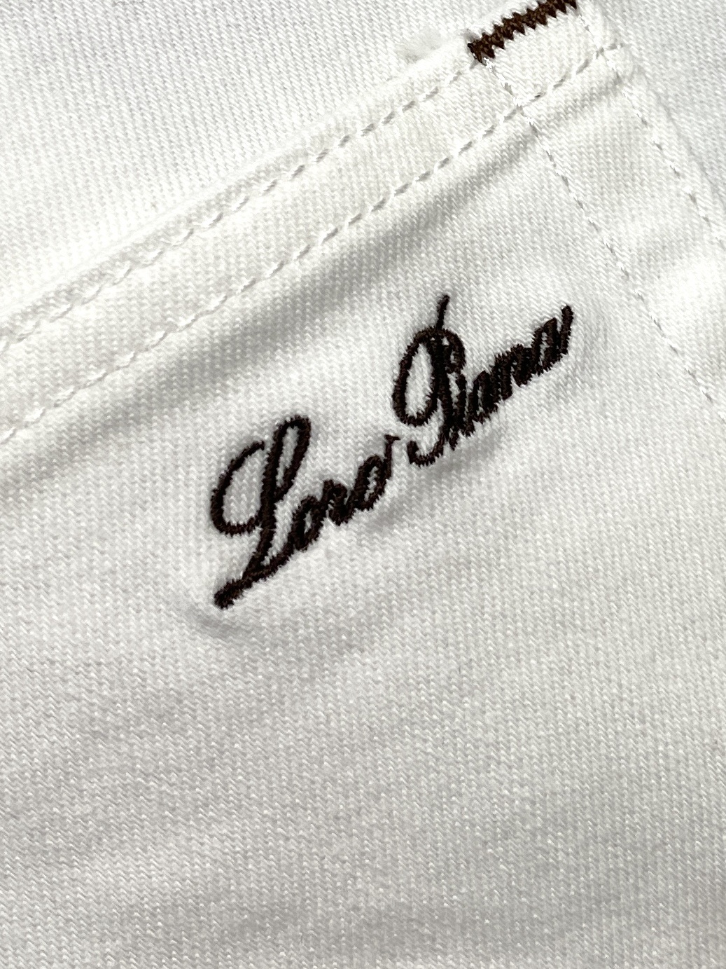 Loro Piana、2026最新品，专柜同步有售，原单狠货，水洗休闲牛仔裤，进口原版水洗弹力面料，舒适