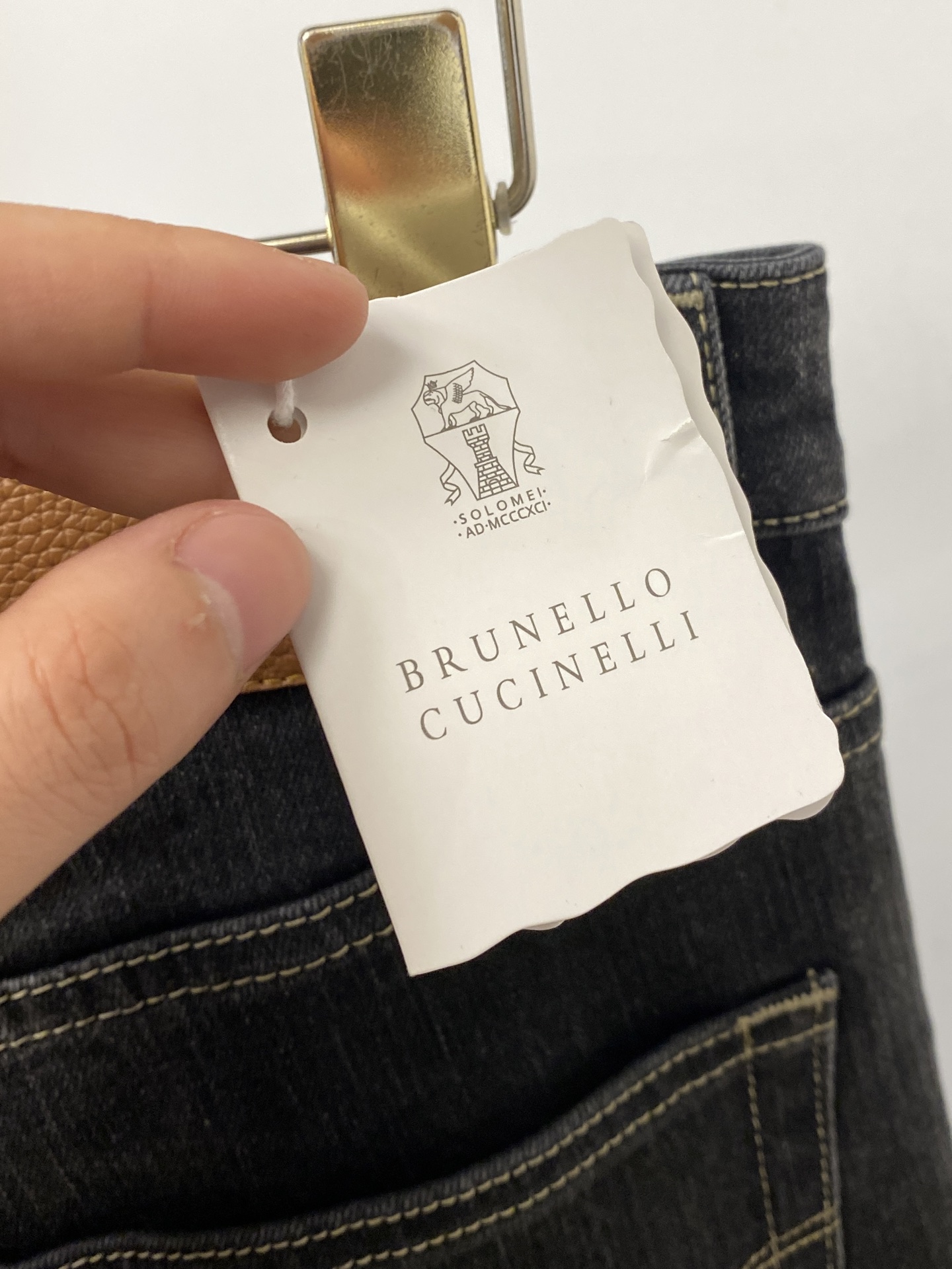 Brunello Cucinelli、2026最新品，专柜同步有售，原单狠货，水洗休闲牛仔裤，进口原版水