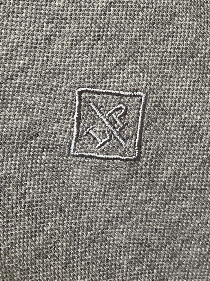 Loro Piana、2026新品短袖T恤，帅气时尚，胸前精致刺绣字母logo，简约百搭款。面料棉 不仅