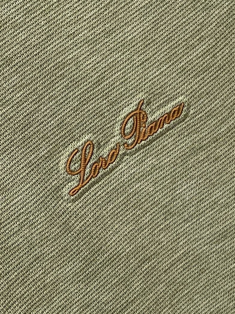 Loro Piana、2026新品短袖T恤，帅气时尚，胸前顶级印胶字母logo，简约百搭款。面料棉 不仅
