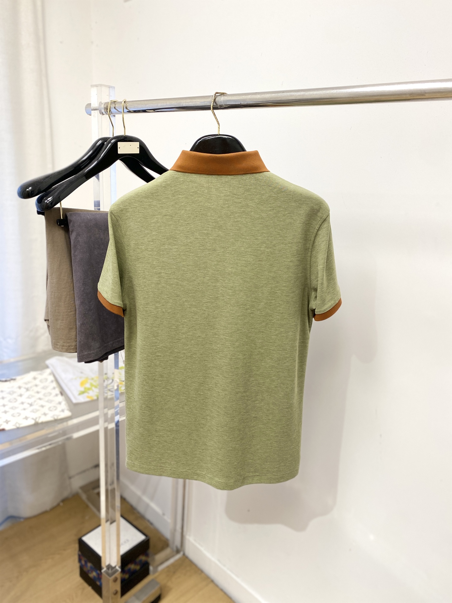 Loro Piana、2026新品短袖T恤，帅气时尚，胸前顶级印胶字母logo，简约百搭款。面料棉 不仅