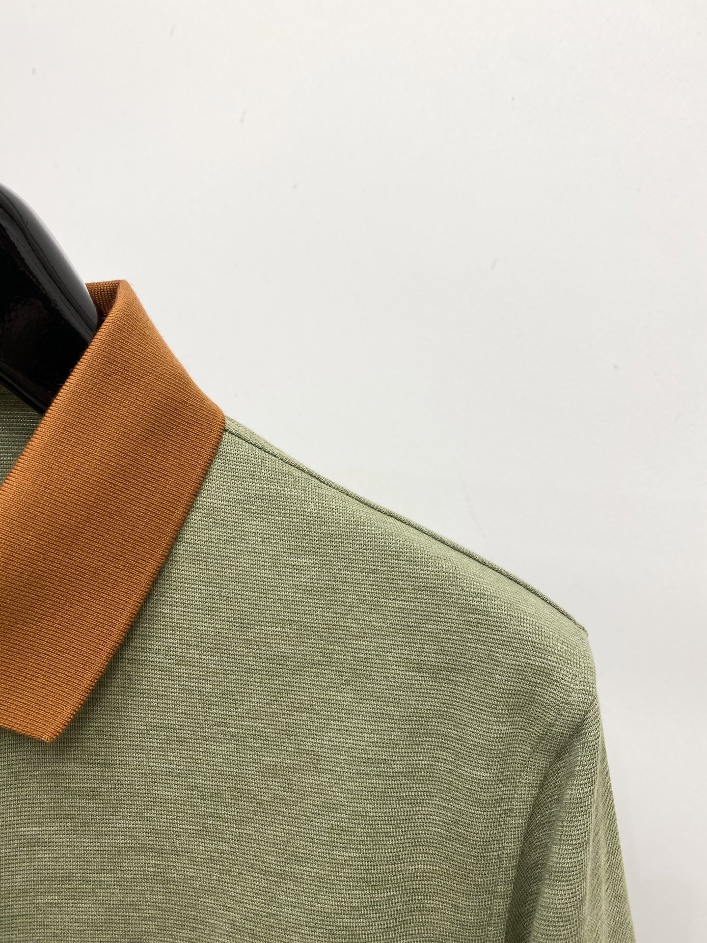 Loro Piana、2026新品短袖T恤，帅气时尚，胸前顶级印胶字母logo，简约百搭款。面料棉 不仅