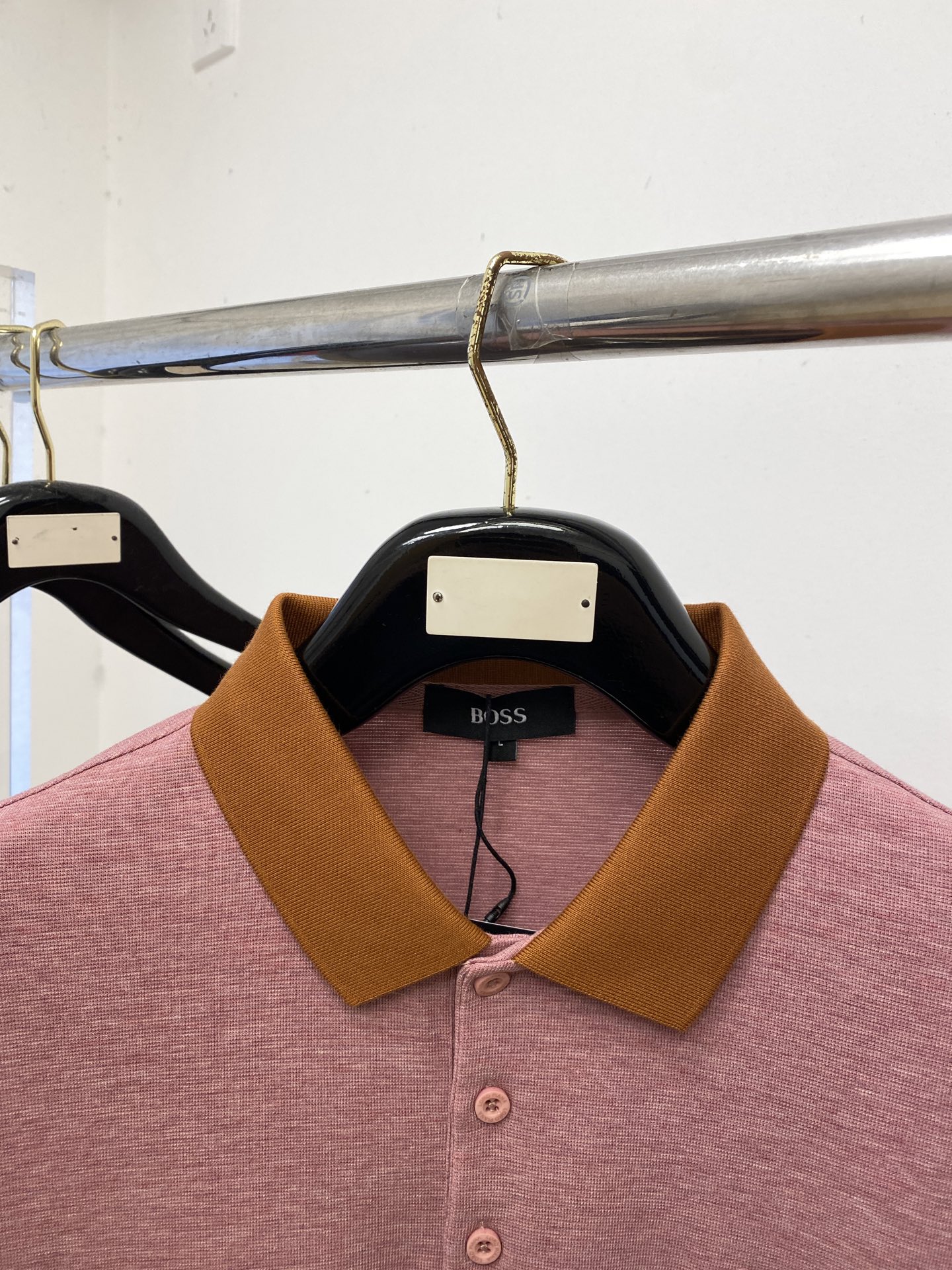 Loro Piana、2026新品短袖T恤，帅气时尚，胸前顶级印胶字母logo，简约百搭款。面料棉 不仅