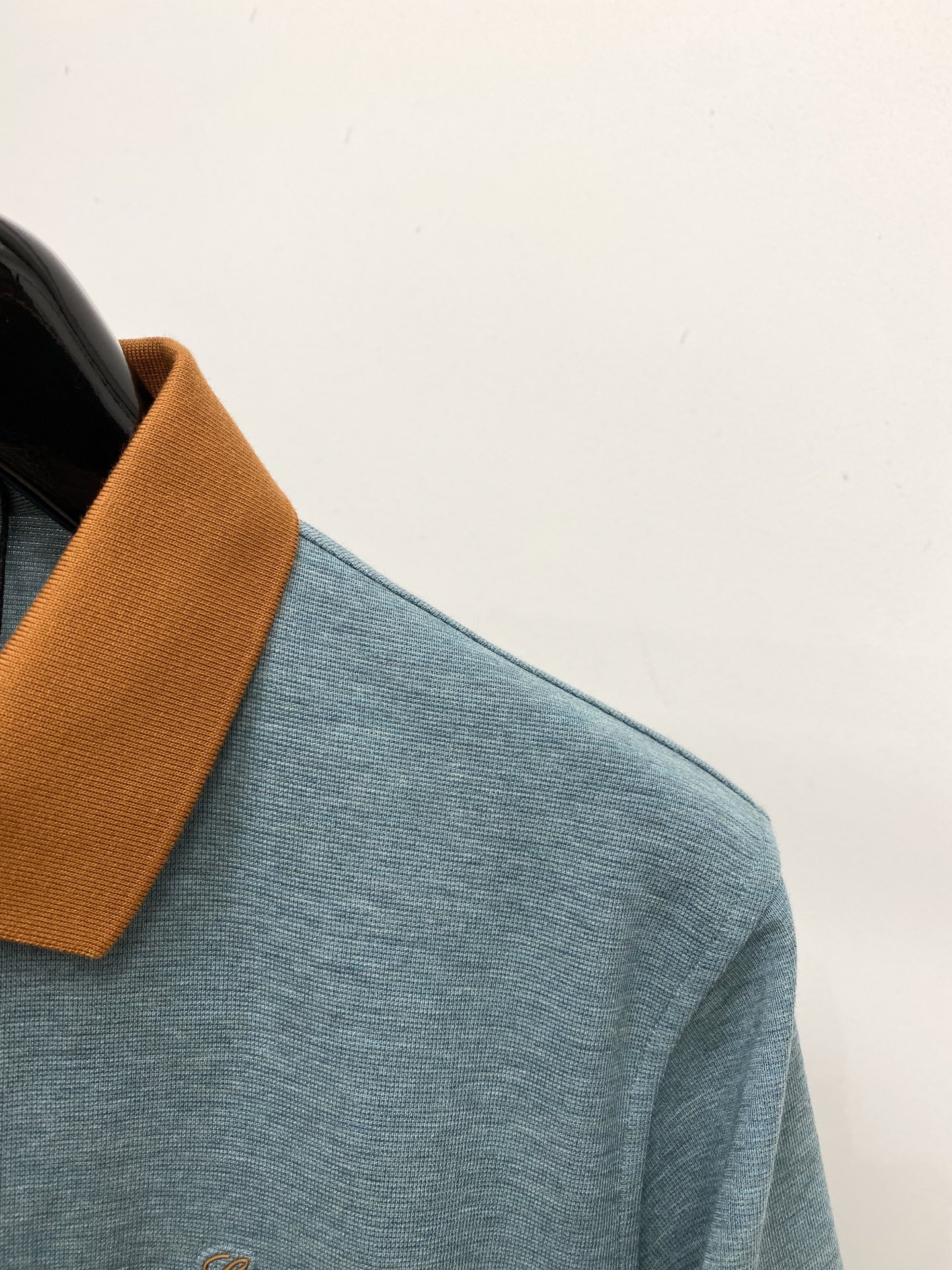 Loro Piana、2026新品短袖T恤，帅气时尚，胸前顶级印胶字母logo，简约百搭款。面料棉 不仅