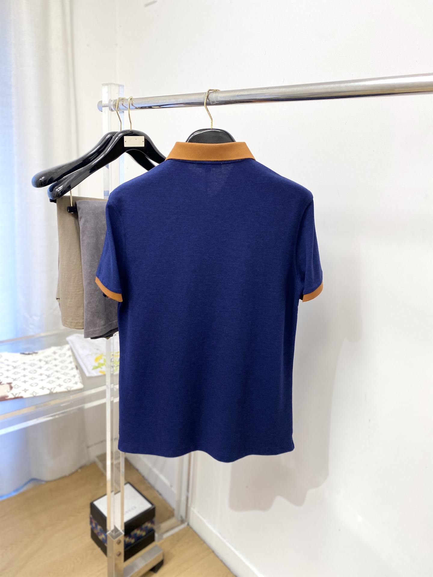 Loro Piana、2026新品短袖T恤，帅气时尚，胸前顶级印胶字母logo，简约百搭款。面料棉 不仅