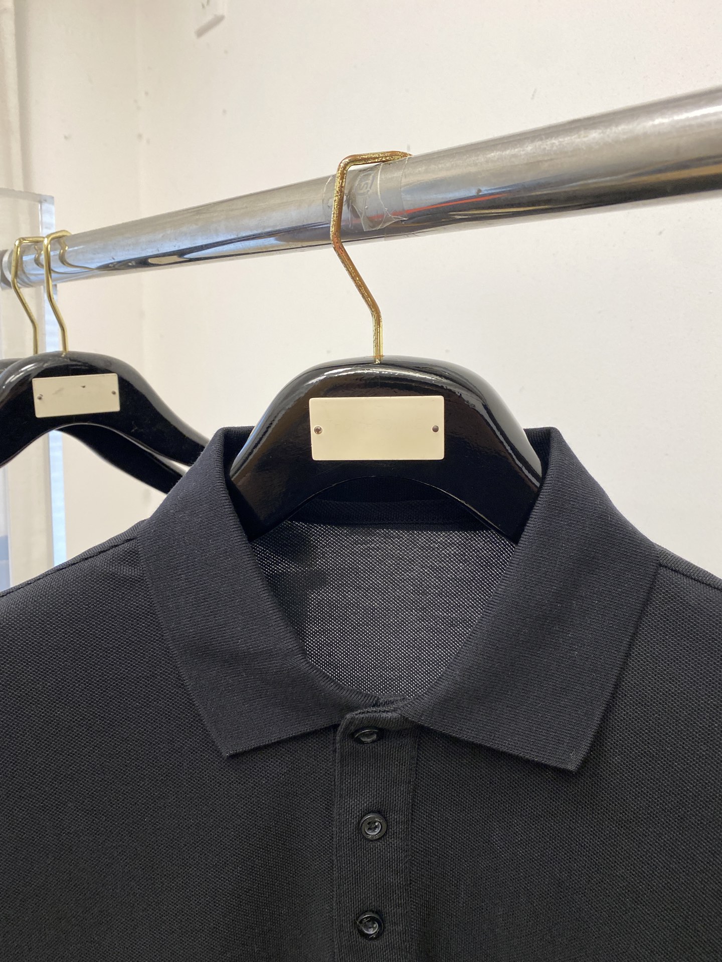 Loro Piana、2026新品短袖T恤，帅气时尚，胸前精致刺绣图案logo，简约百搭款。面料棉 不仅