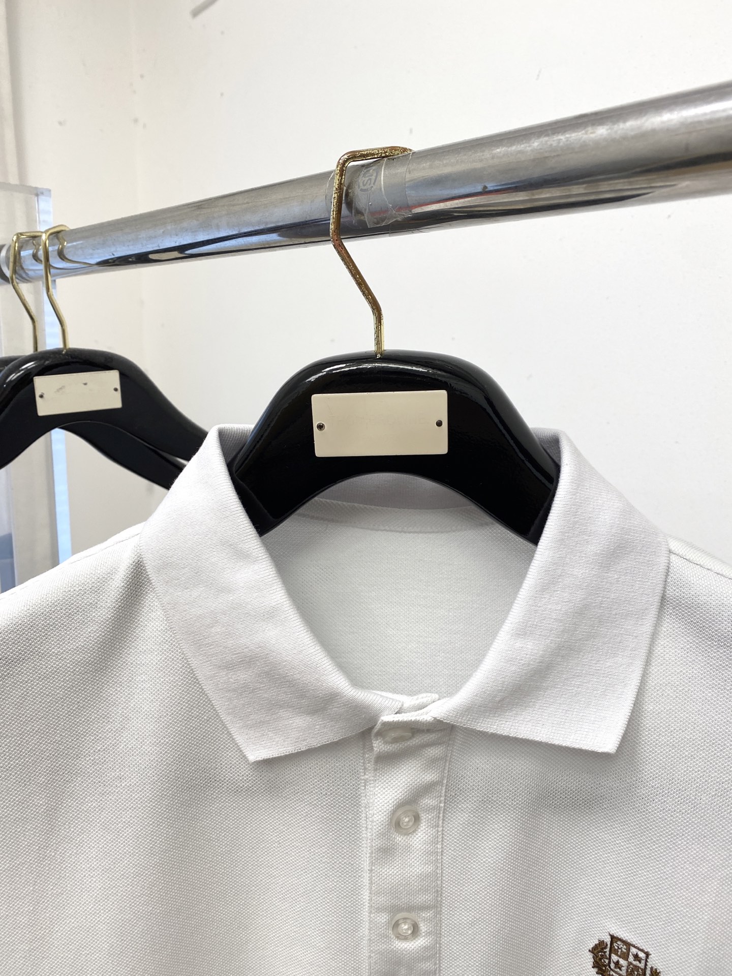 Loro Piana、2026新品短袖T恤，帅气时尚，胸前精致刺绣图案logo，简约百搭款。面料棉 不仅