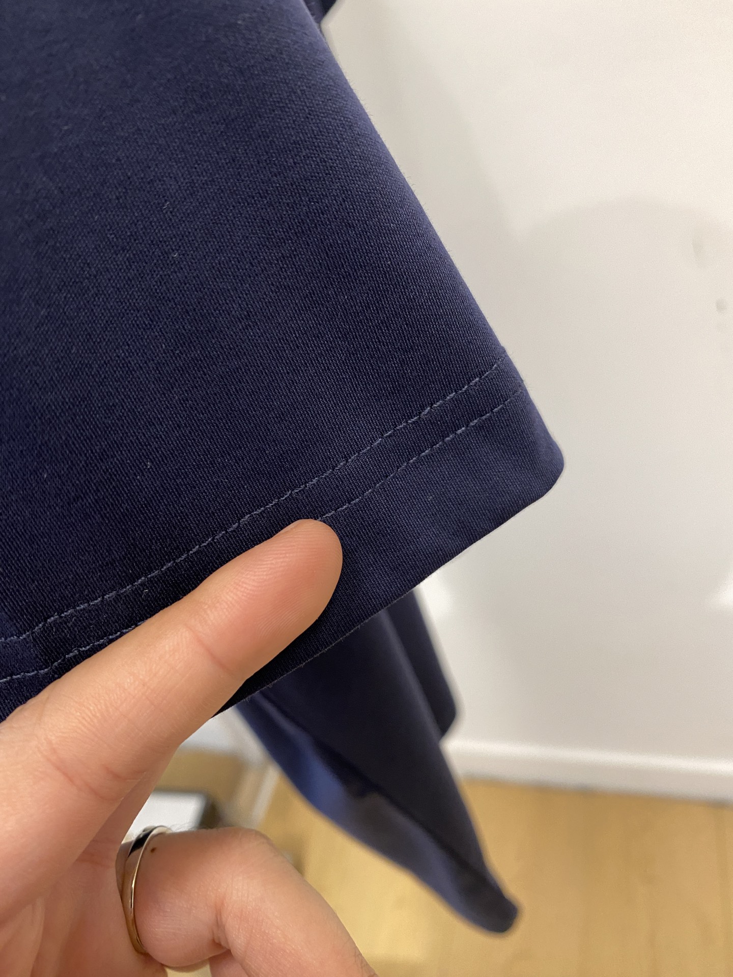 Loro Piana、2026新品短袖T恤，帅气时尚，胸前顶级印胶字母logo，简约百搭款。面料棉 不仅