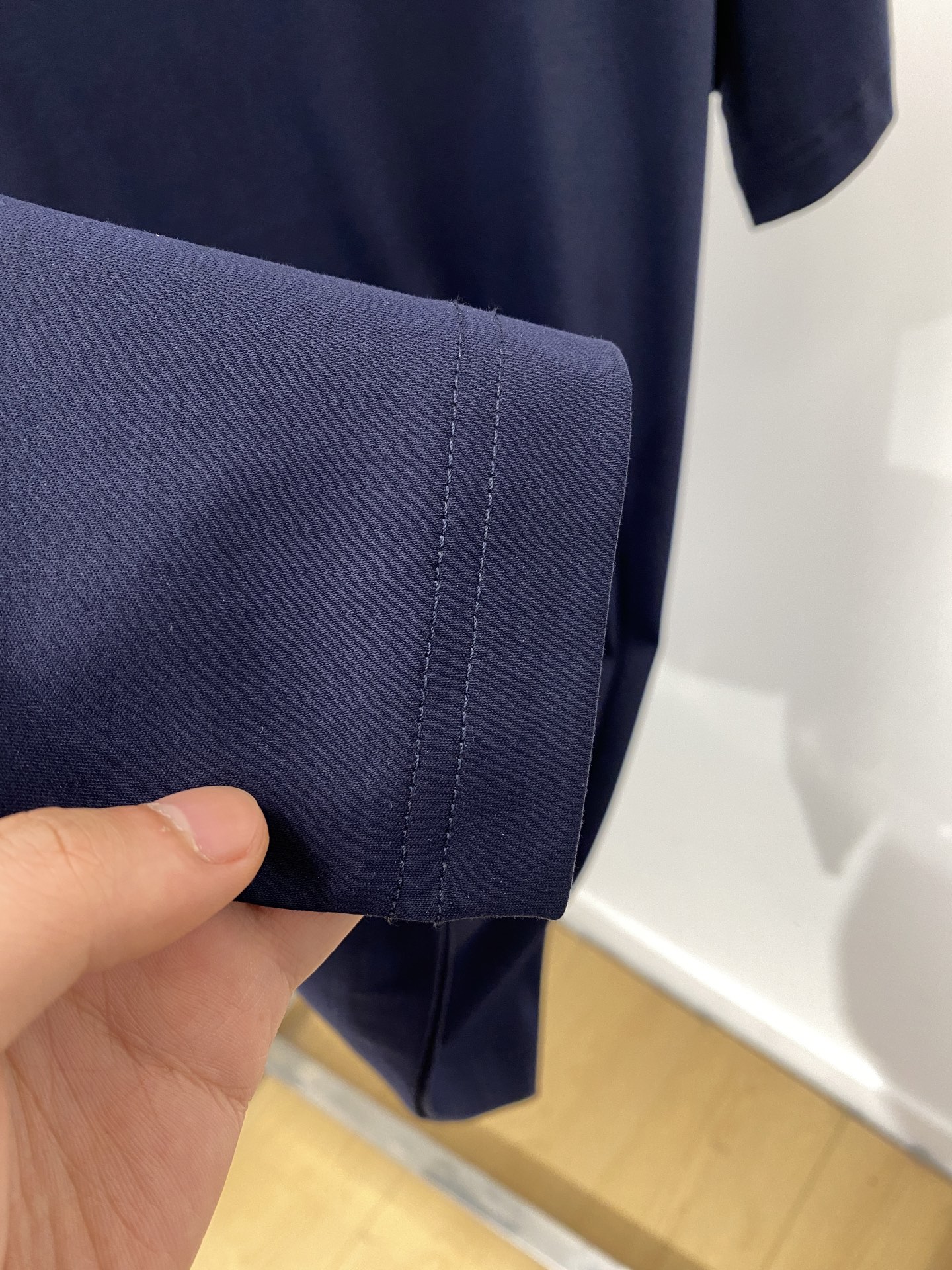 Loro Piana、2026新品短袖T恤，帅气时尚，胸前顶级印胶字母logo，简约百搭款。面料棉 不仅