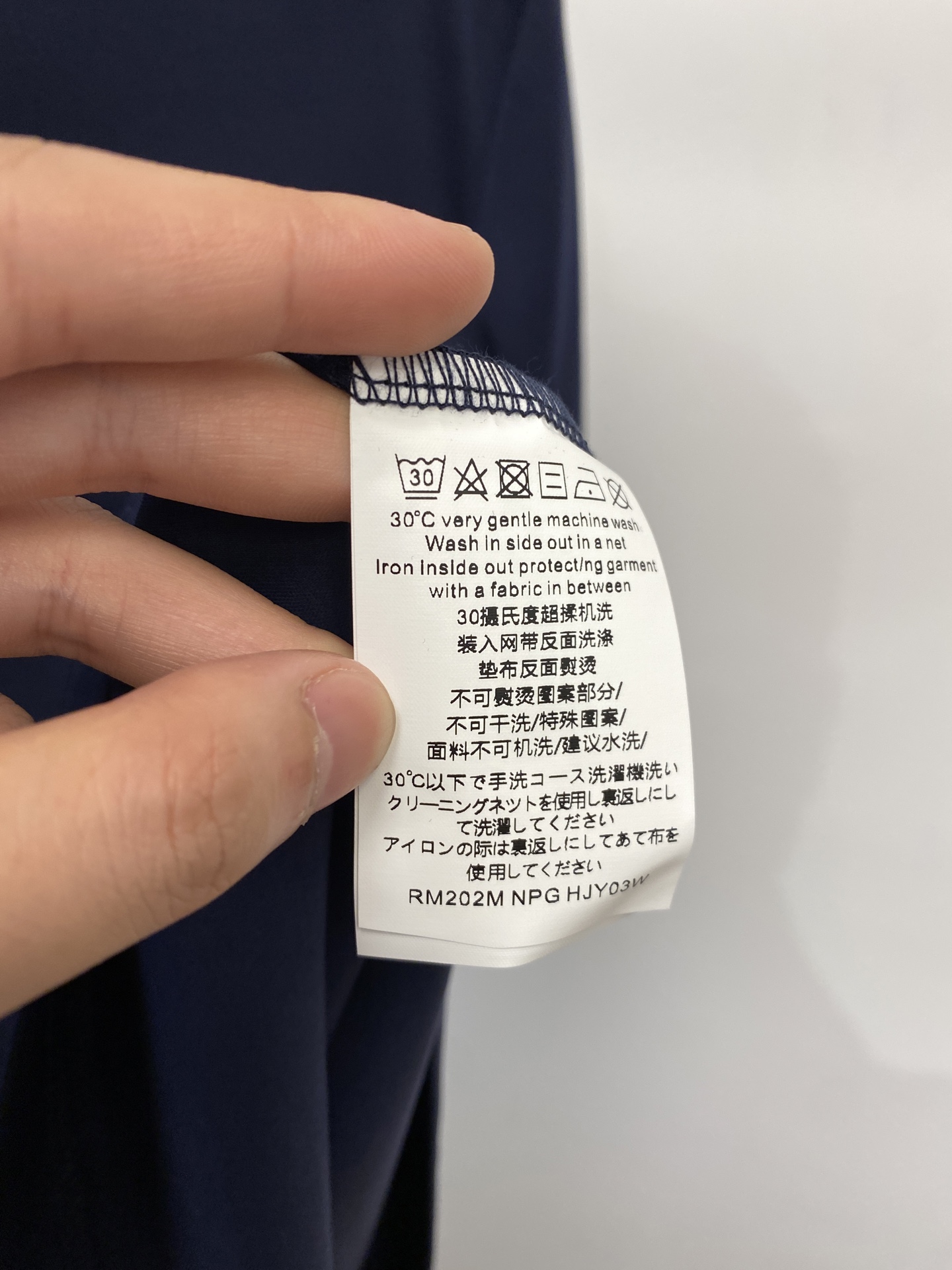 Loro Piana、2026新品短袖T恤，帅气时尚，胸前顶级印胶字母logo，简约百搭款。面料棉 不仅