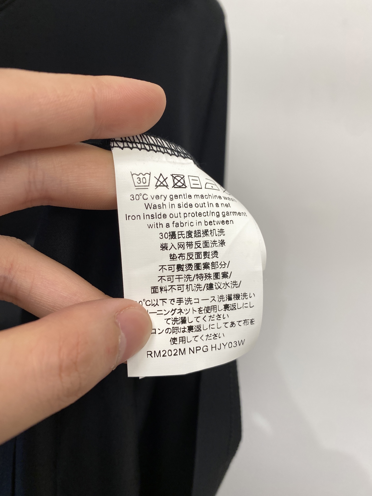 Loro Piana、2026新品短袖T恤，帅气时尚，胸前顶级印胶字母logo，简约百搭款。面料棉 不仅
