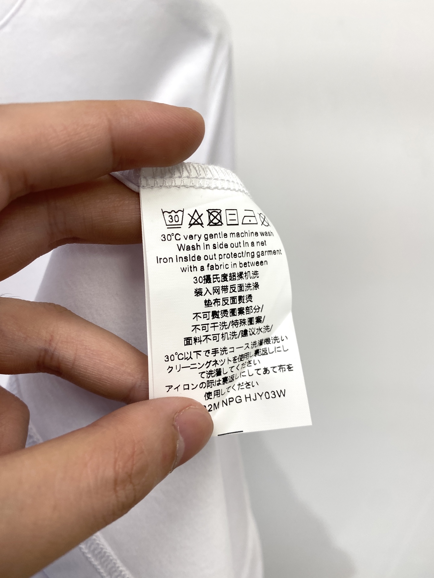 Loro Piana、2026新品短袖T恤，帅气时尚，胸前顶级印胶字母logo，简约百搭款。面料棉 不仅