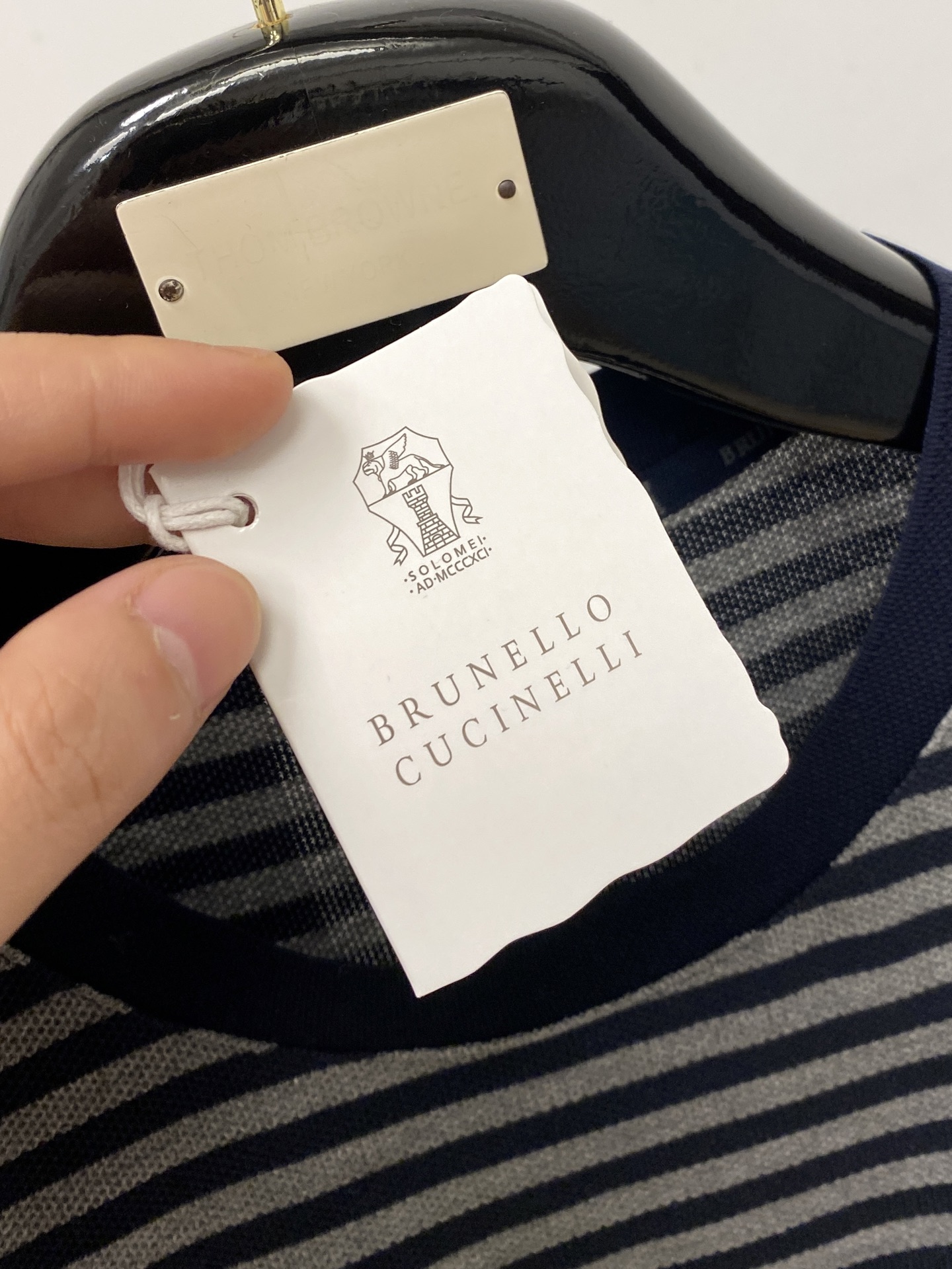 Brunello Cucinelli、2026新品短袖T恤，帅气时尚，胸前精致刺绣图案logo，简约百搭