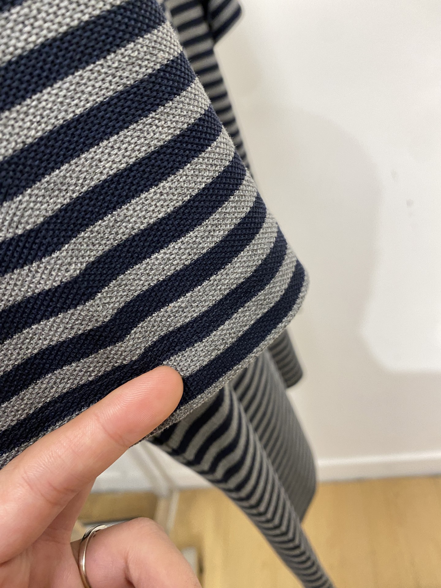 Brunello Cucinelli、2026新品短袖T恤，帅气时尚，胸前精致刺绣图案logo，简约百搭