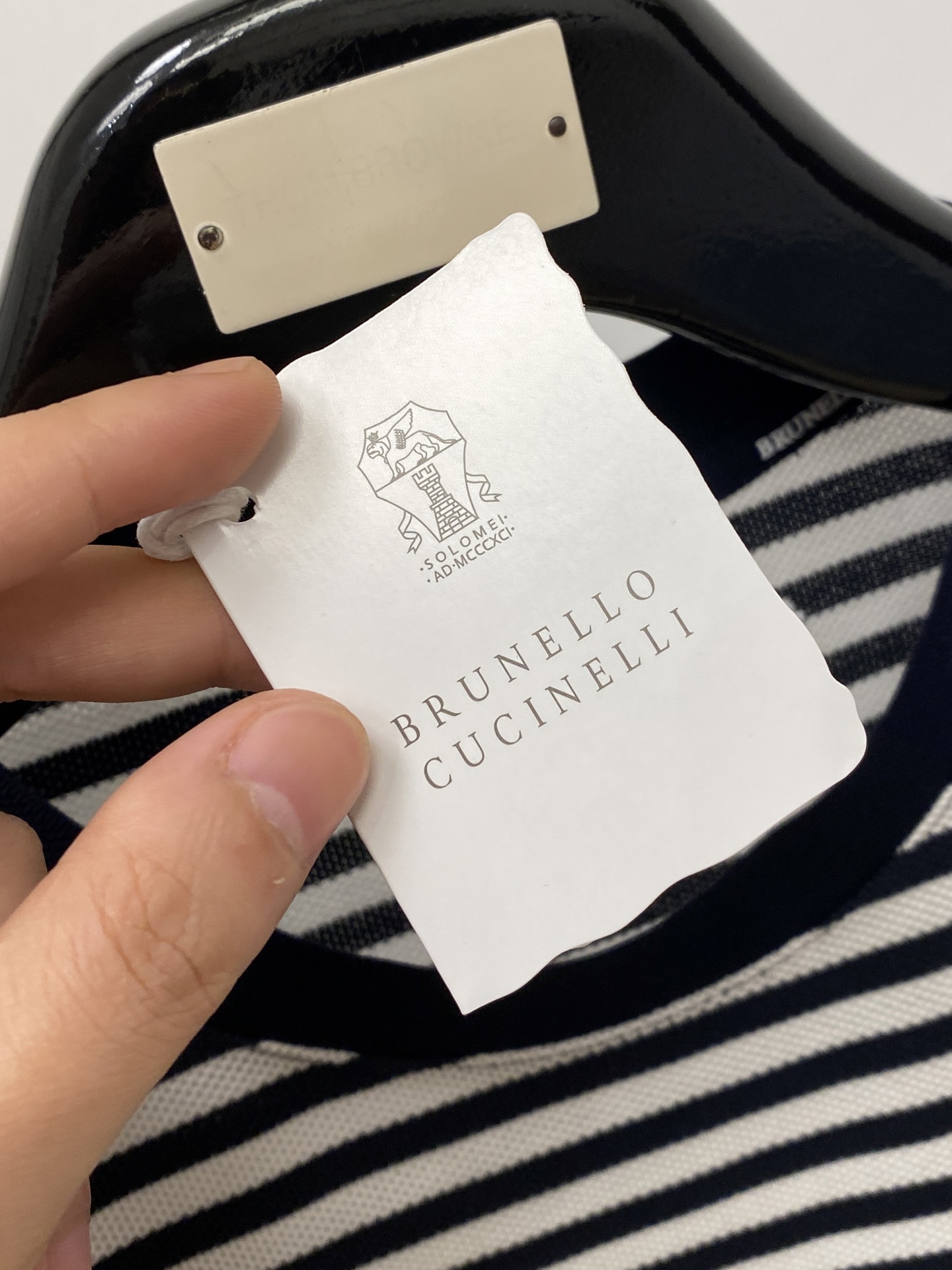 Brunello Cucinelli、2026新品短袖T恤，帅气时尚，胸前精致刺绣图案logo，简约百搭