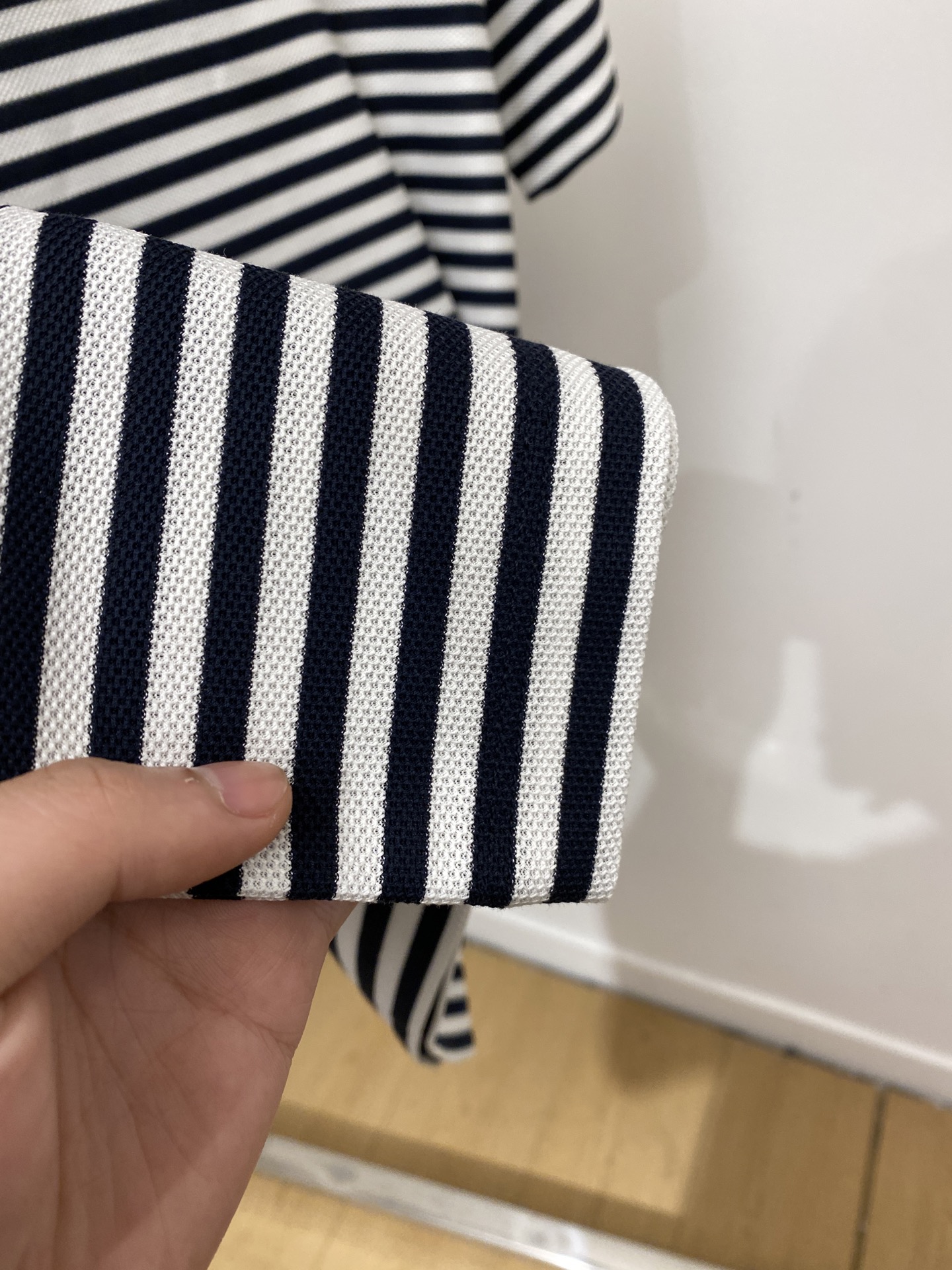 Brunello Cucinelli、2026新品短袖T恤，帅气时尚，胸前精致刺绣图案logo，简约百搭