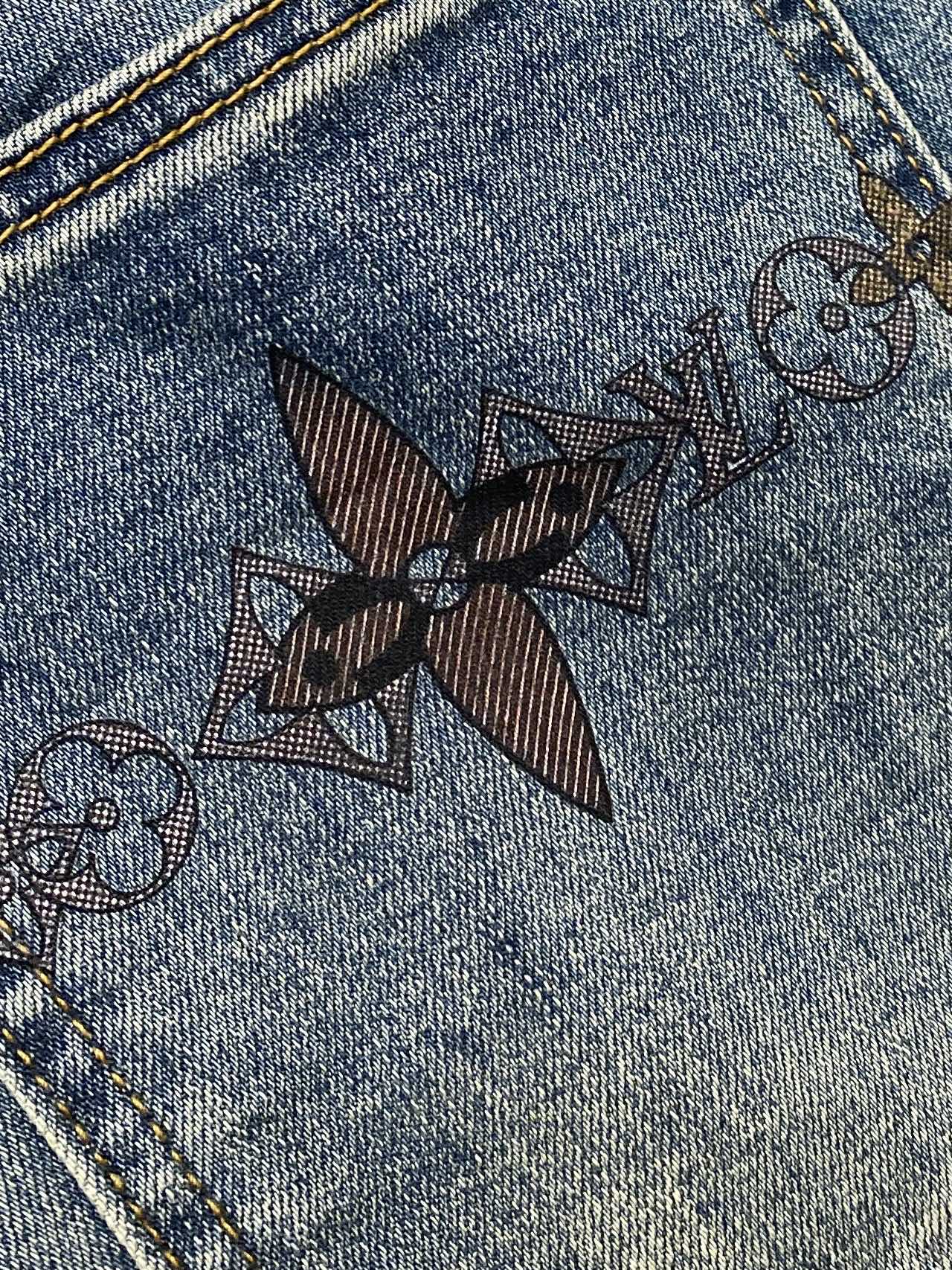 LV、2026最新品，专柜同步有售，原单狠货，水洗休闲牛仔裤，进口原版水洗弹力面料，舒适有弹性，原版五金