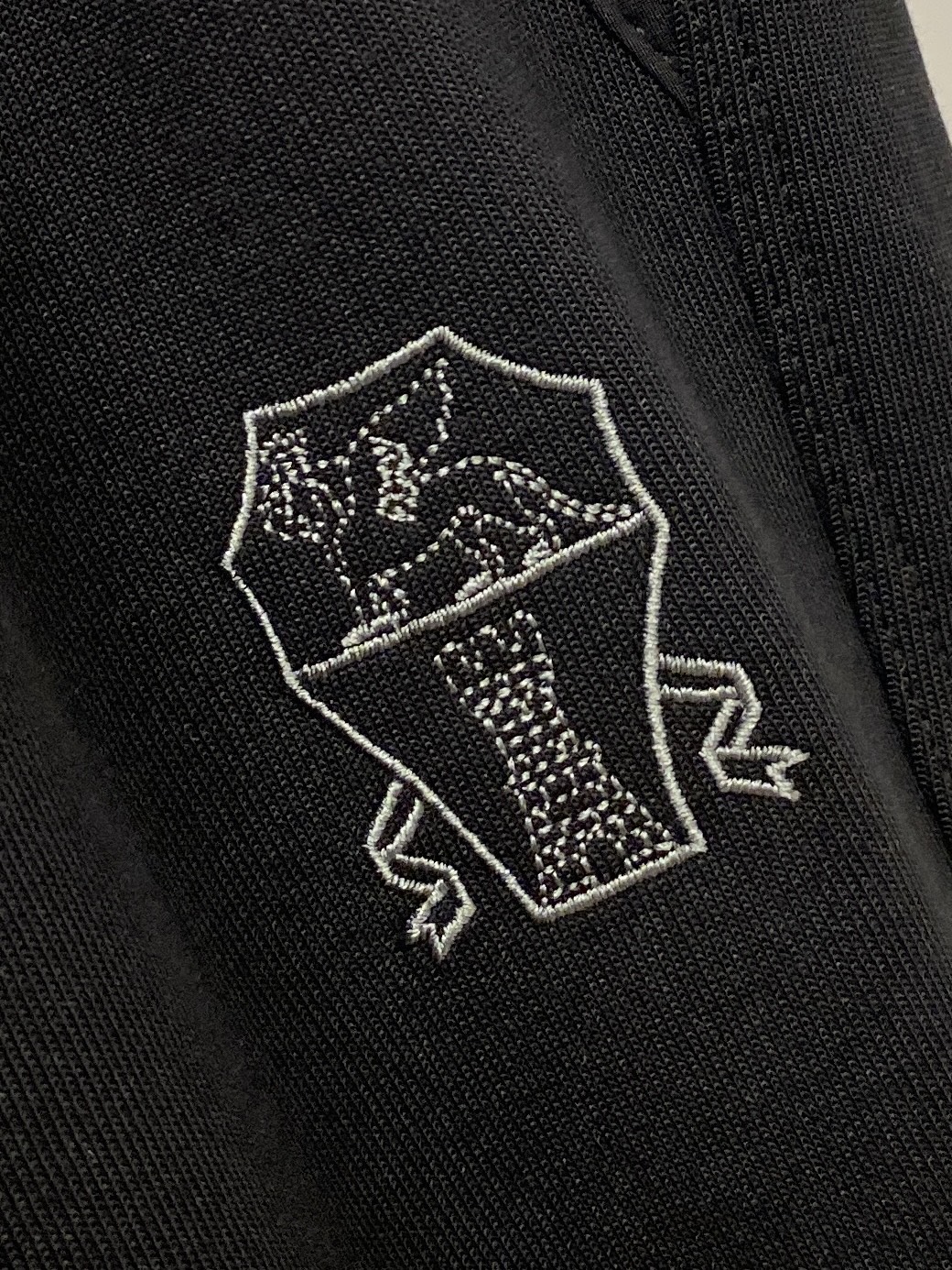 Brunello Cucinelli、2026爆款休闲短裤 高弹显瘦必爆简约百搭爆款，做工精细，每一针都