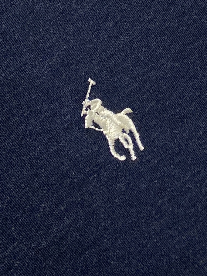 ￼POLO、2026新品短袖T恤，帅气时尚，胸前精致刺绣图案logo，简约百搭款。面料棉 不仅挺括，保持