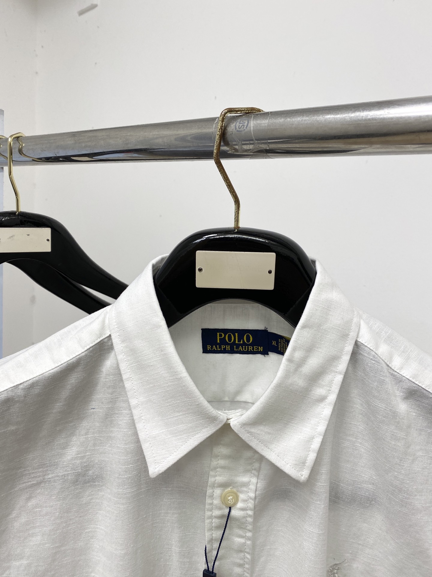 ￼POLO、2026新品短袖衬衫，时尚帅气，简约百搭款，定制原版面料，不仅挺括，保持潮流的廓形，又穿着舒