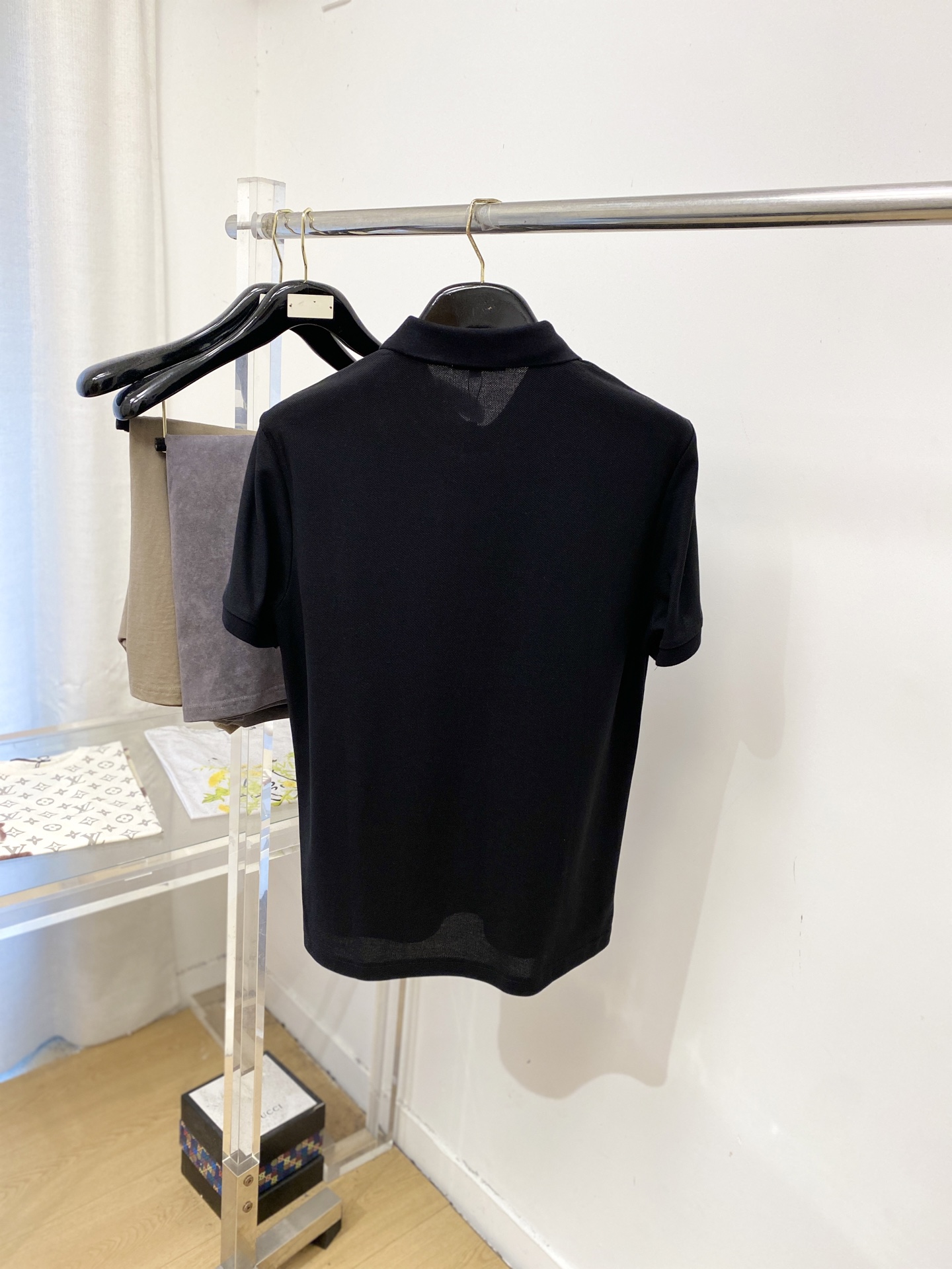 LACOSTE 时尚潮牌、2026新品短袖T恤，帅气时尚，胸前精致刺绣图案logo，简约百搭款。面料棉 
