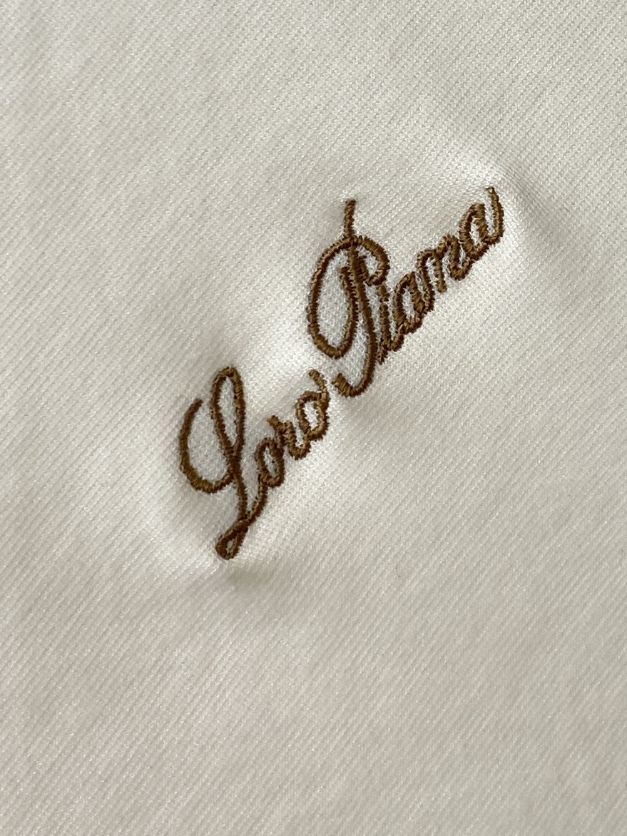 Loro Piana、2026新品短袖T恤，帅气时尚，胸前精致刺绣字母logo，简约百搭款。面料棉 不仅